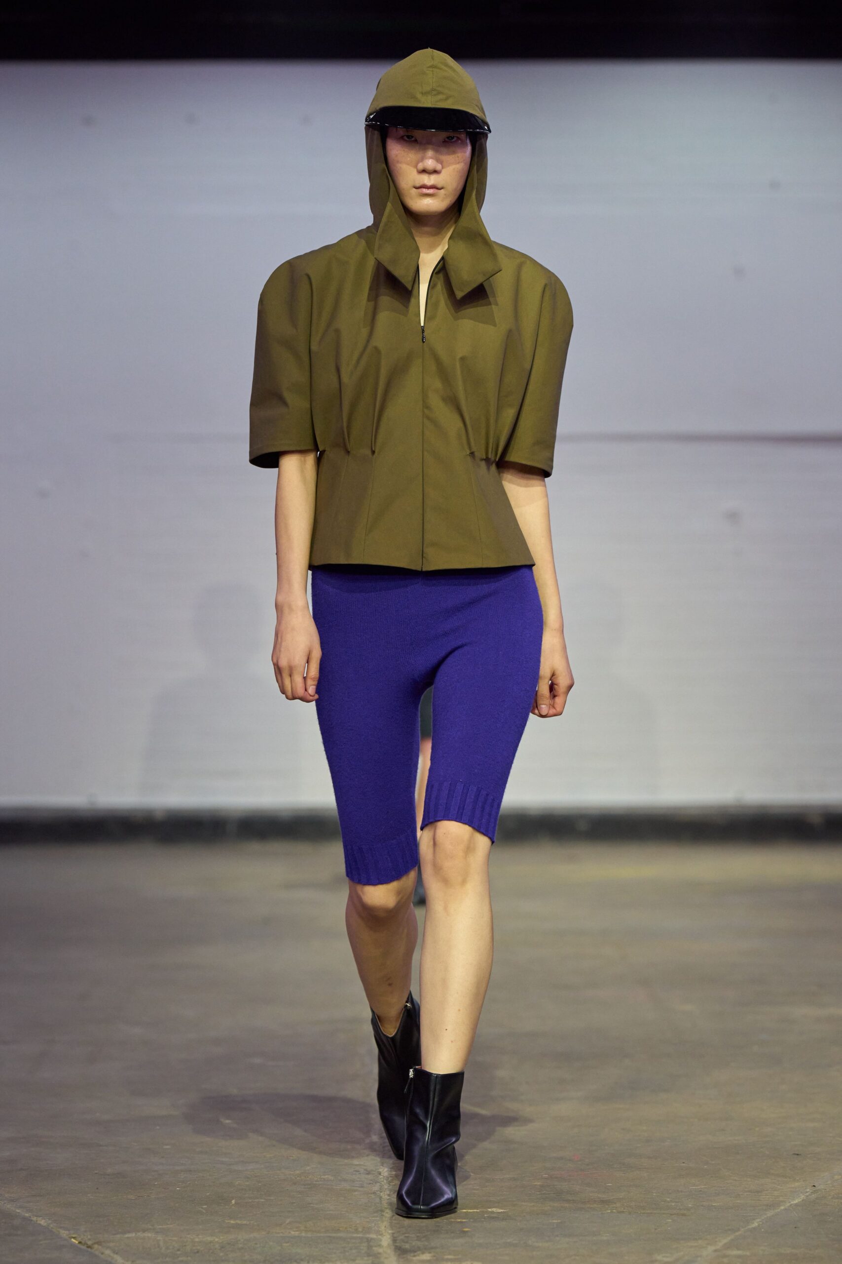 blue cotton fitted ribbed shorts