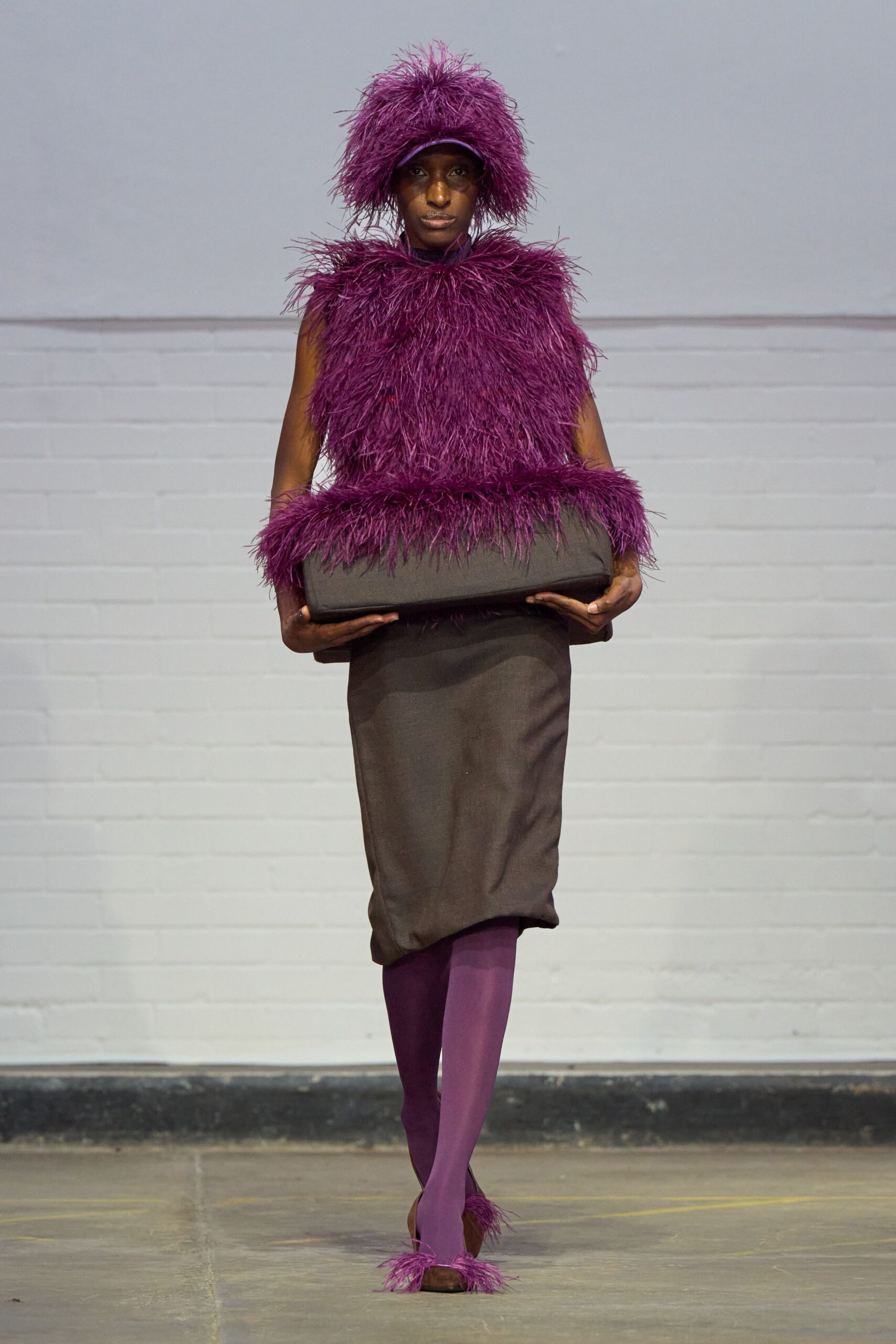 purple fur sleeveless fitted fringed top