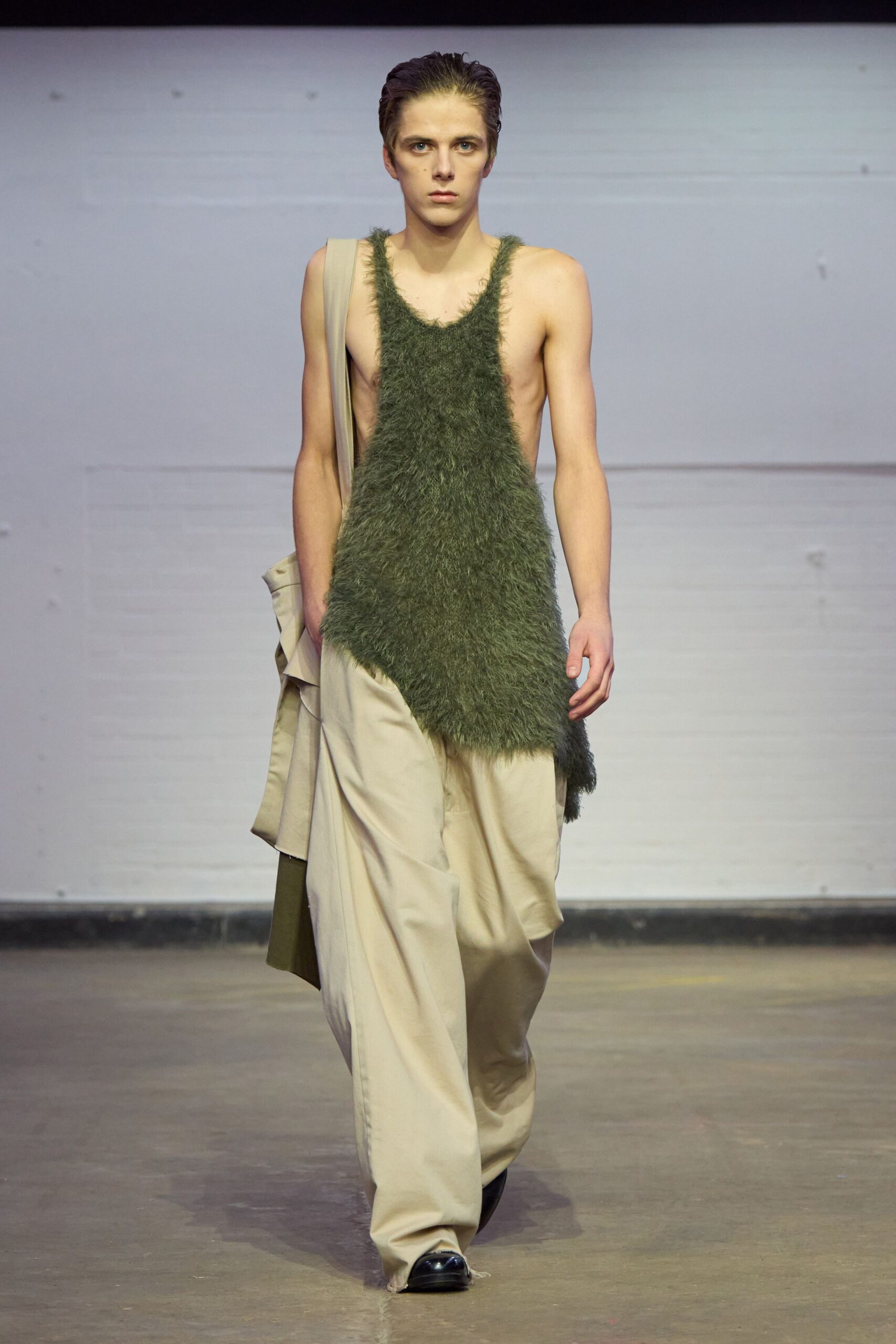 green fur sleeveless fitted draped top