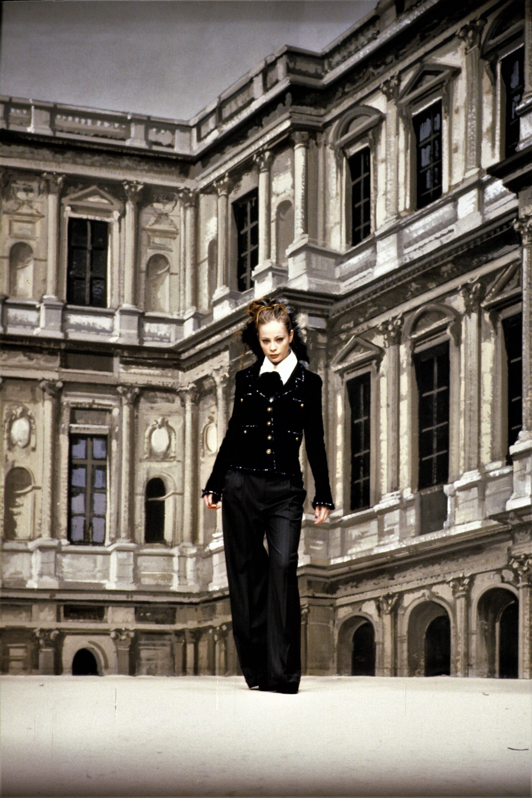black fitted jacket and pants