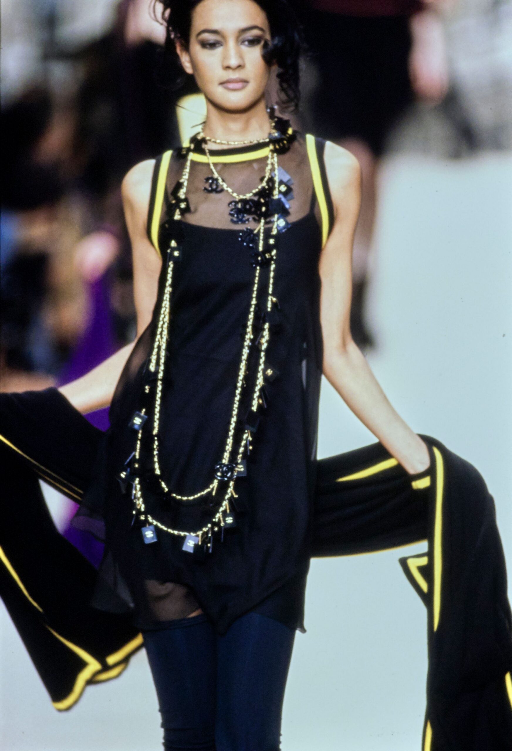 Chanel Fall 1994 Ready-to-Wear Look 146