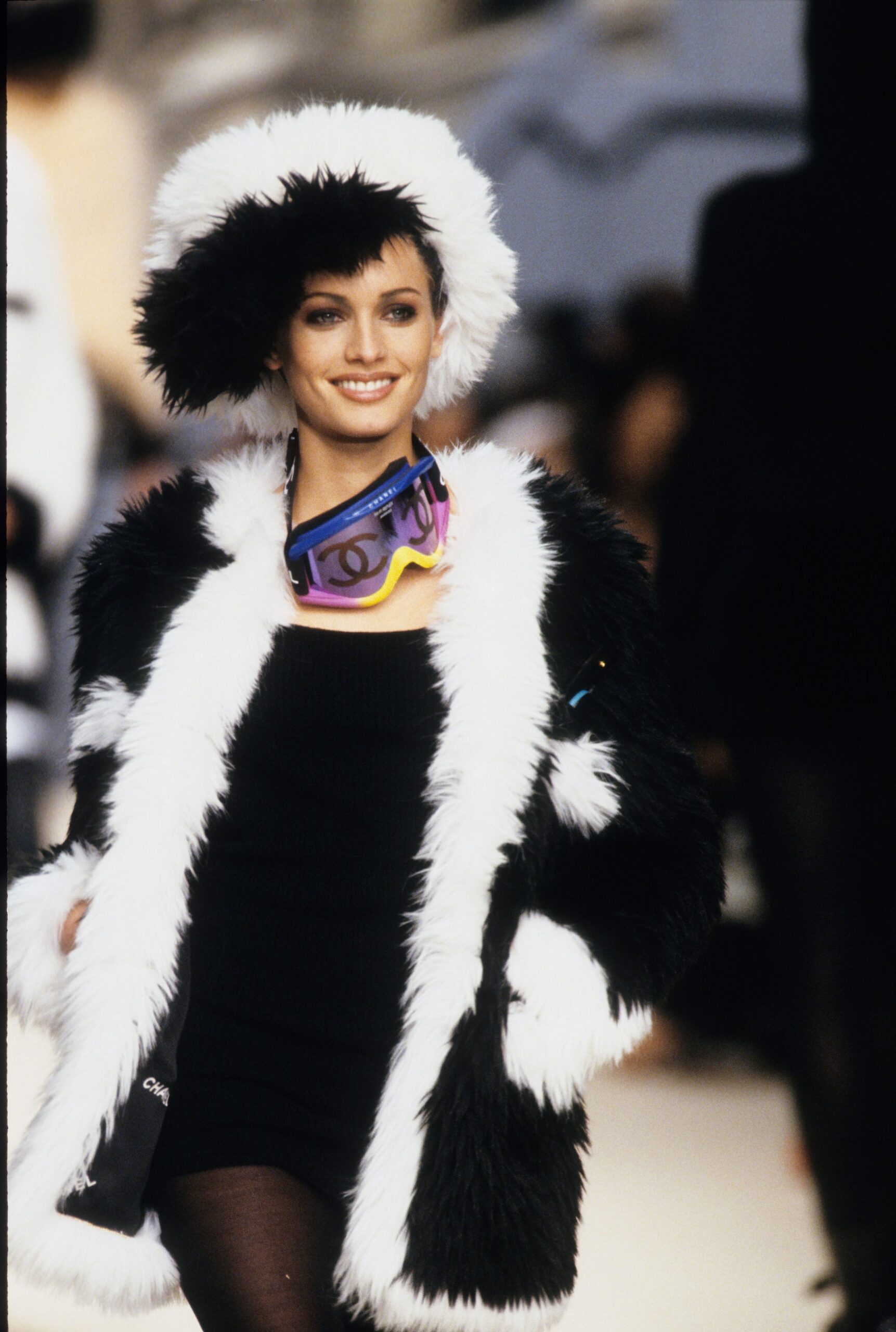 Chanel Fall 1994 Ready-to-Wear Look 17