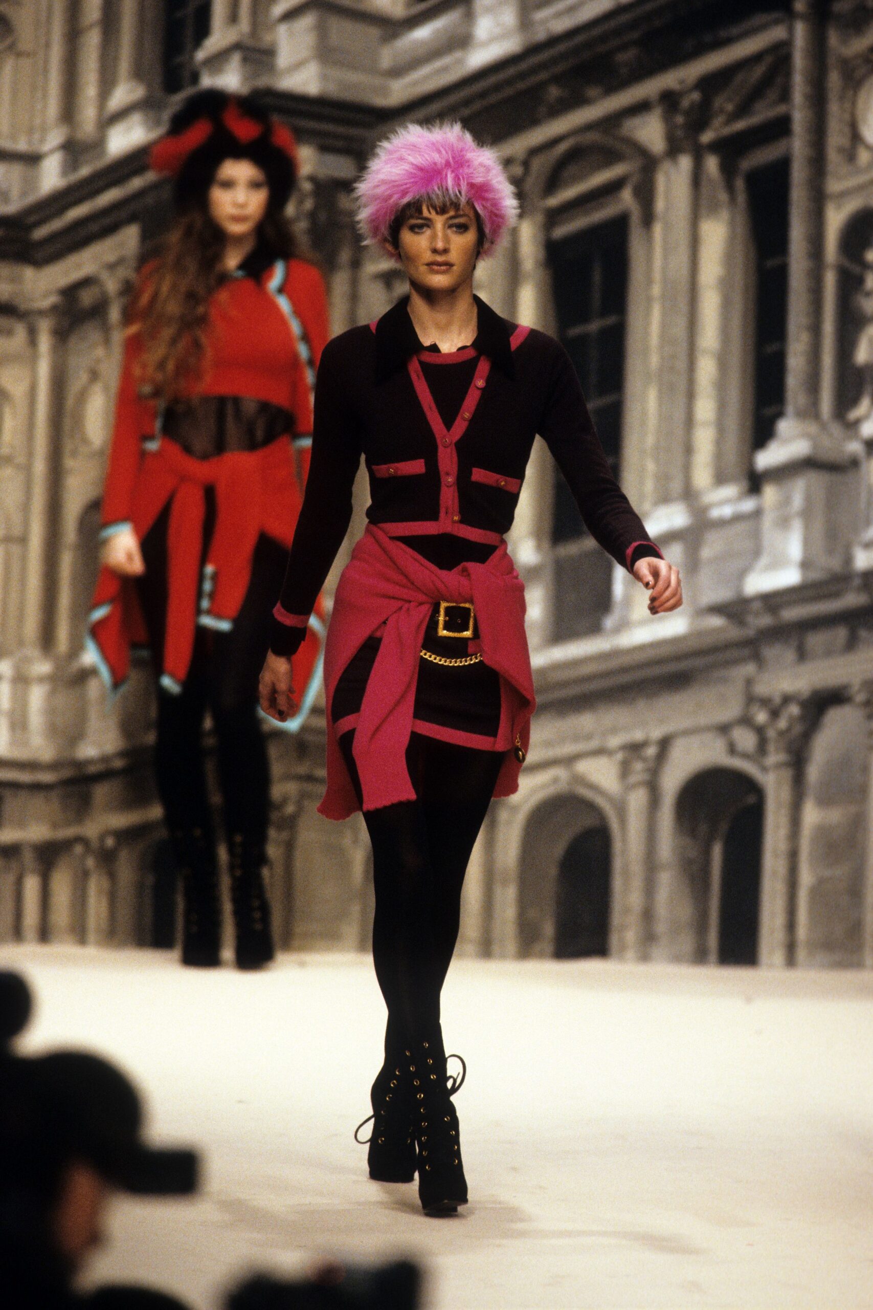 Chanel Fall 1994 Ready-to-Wear Look 86