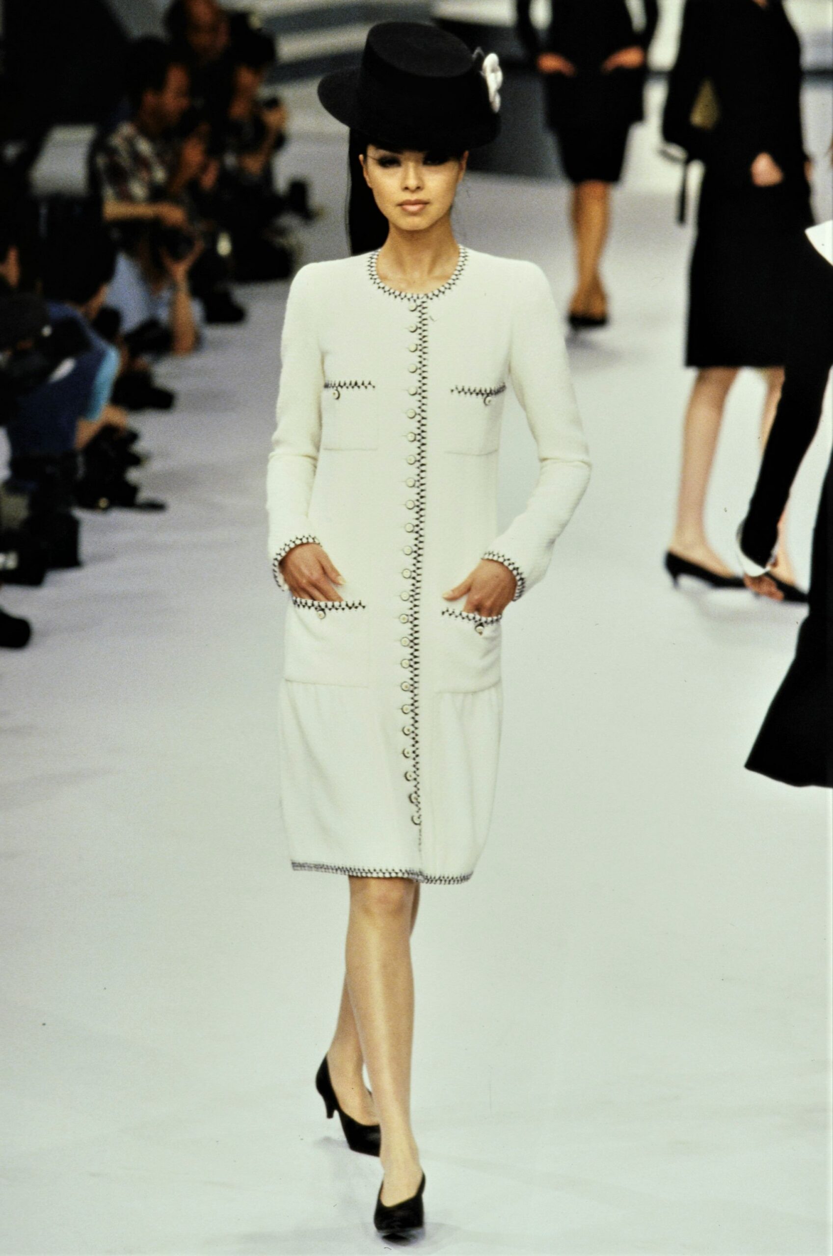 white fitted midi dress with hat