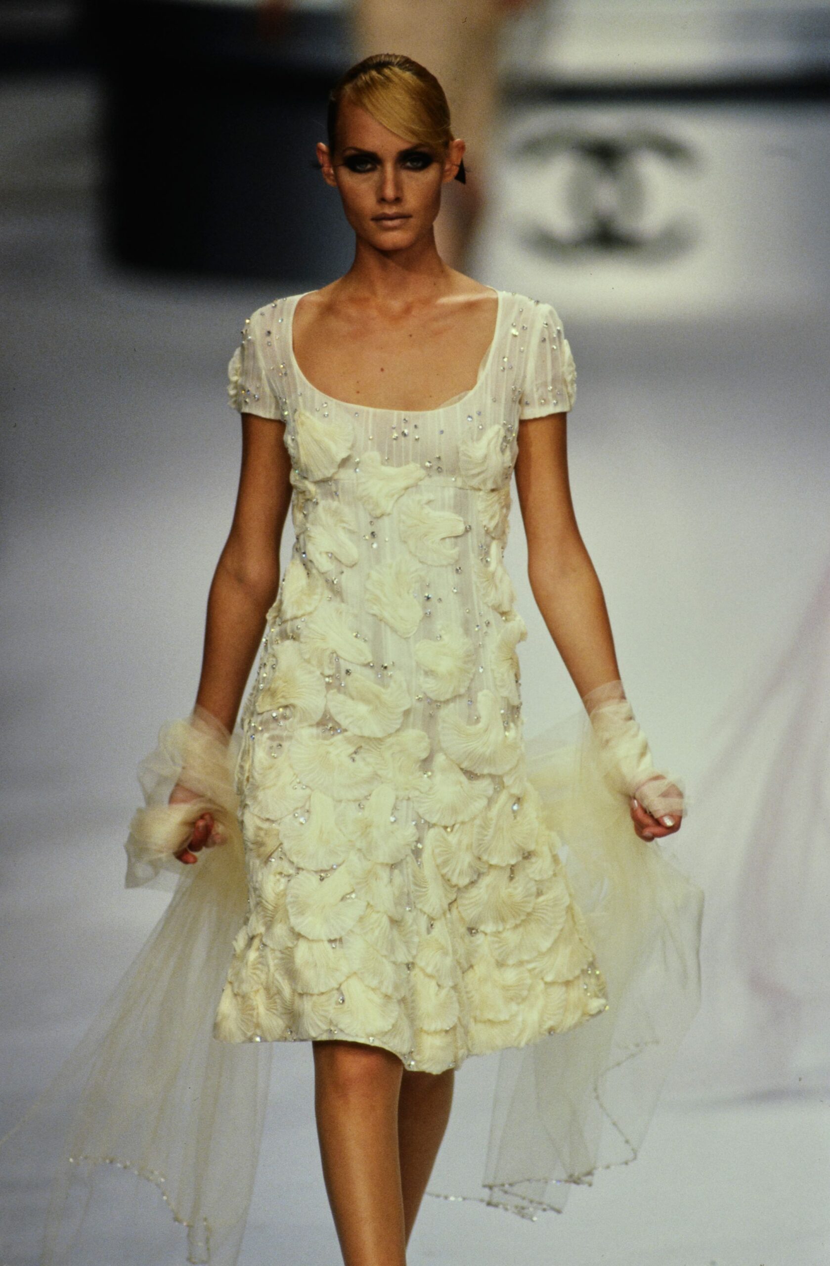 white embroidered short dress