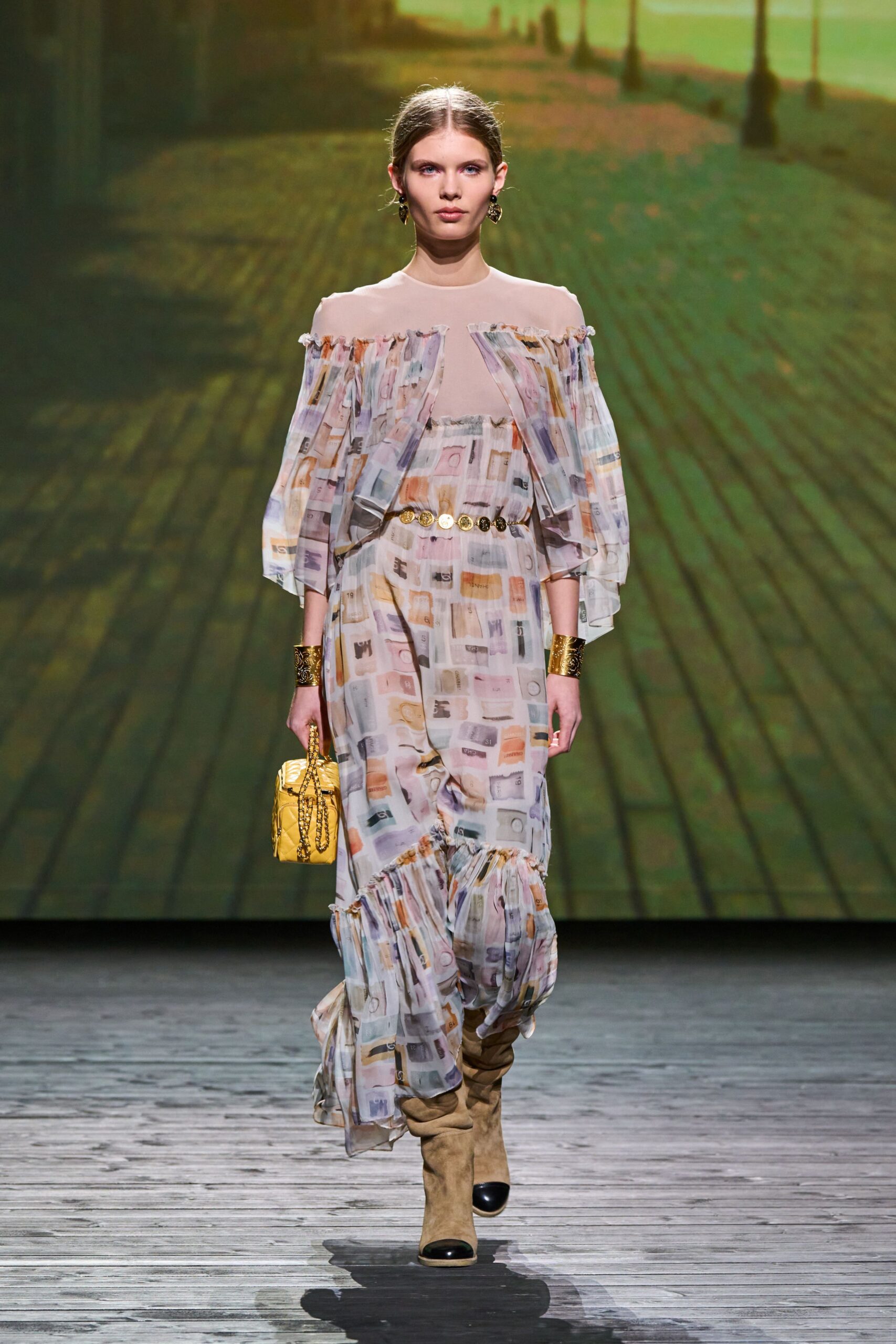 Chanel Fall 2024 Ready-to-Wear Look 64