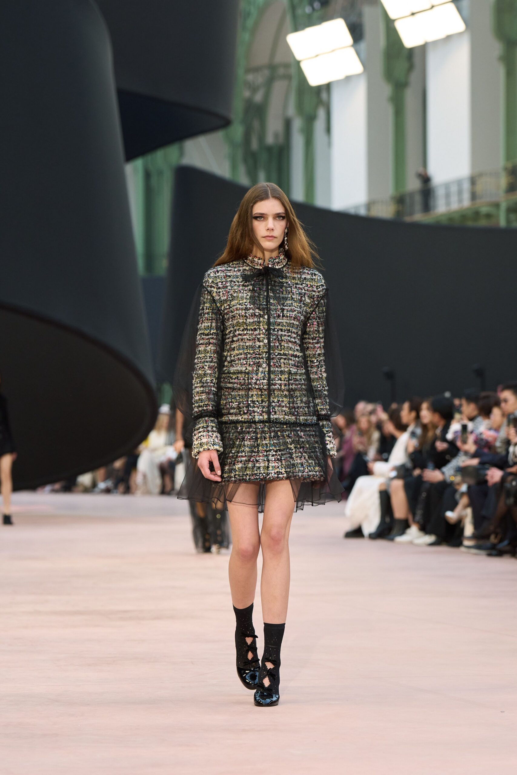 Chanel Fall 2025 Ready-to-Wear Look 8