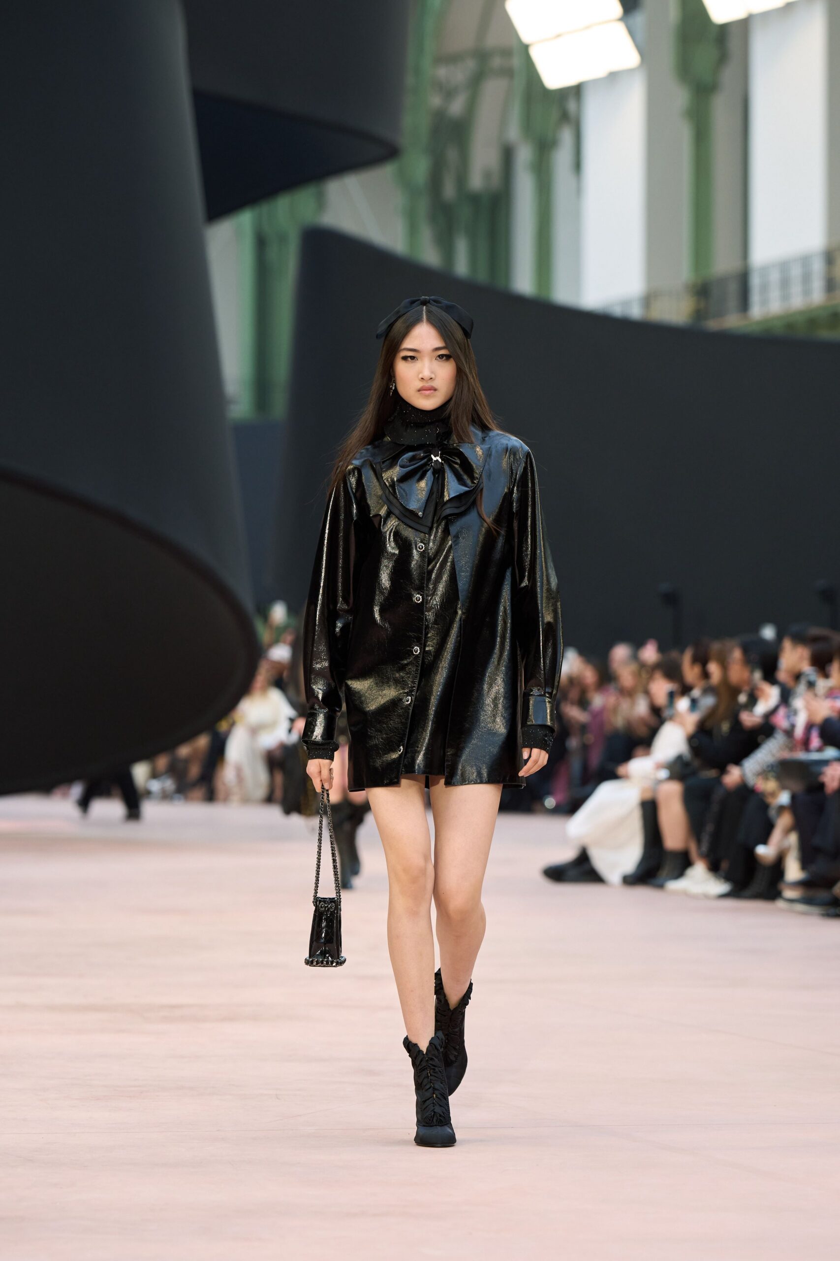Chanel Fall 2025 Ready-to-Wear Look 36