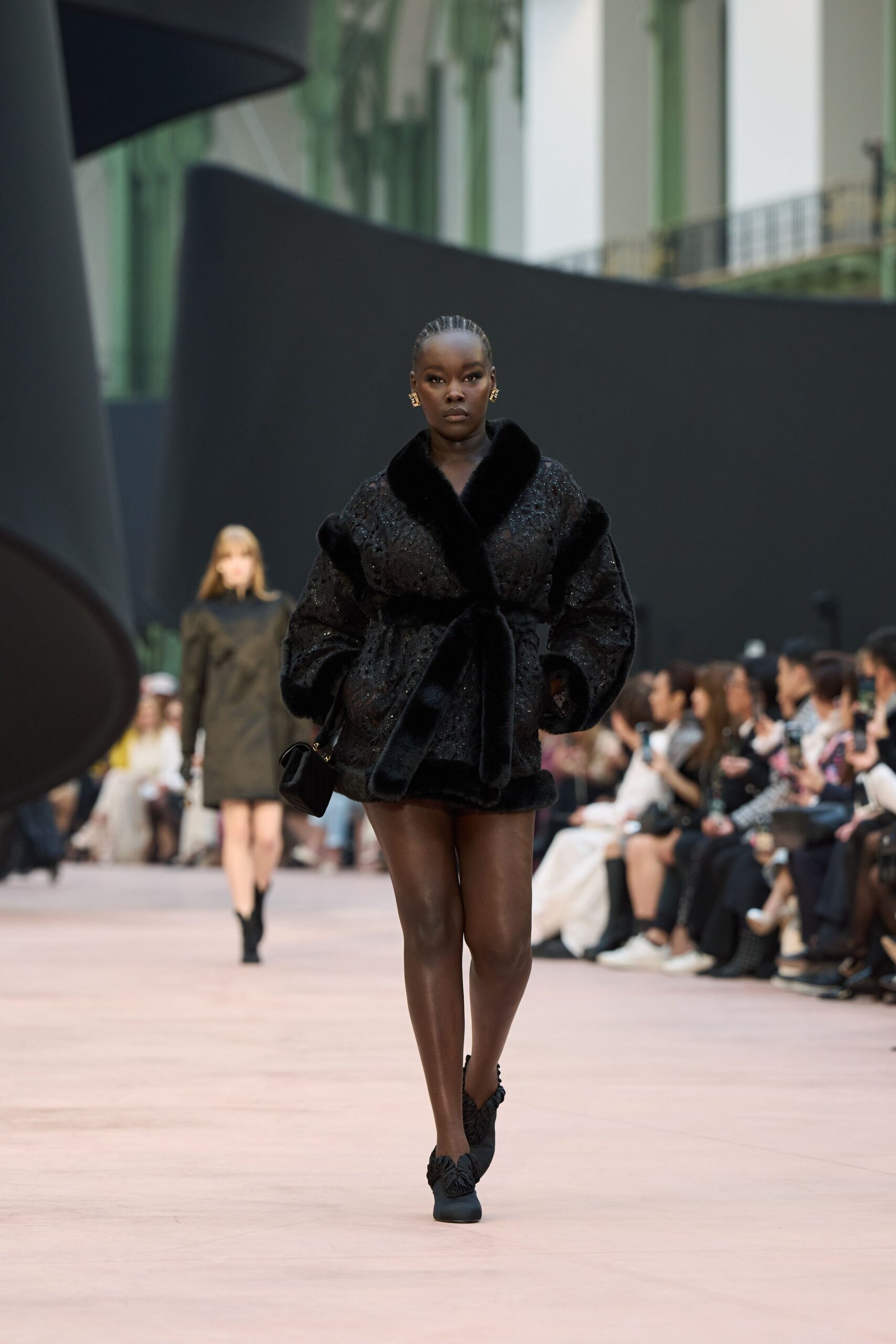 black fur long-sleeve collared relaxed belted short coat