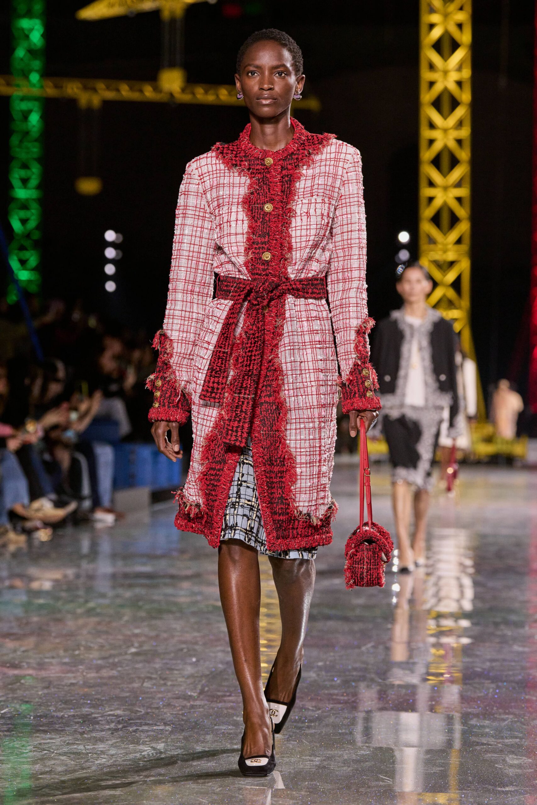 red cotton long-sleeve collared fitted buttoned pleated coat