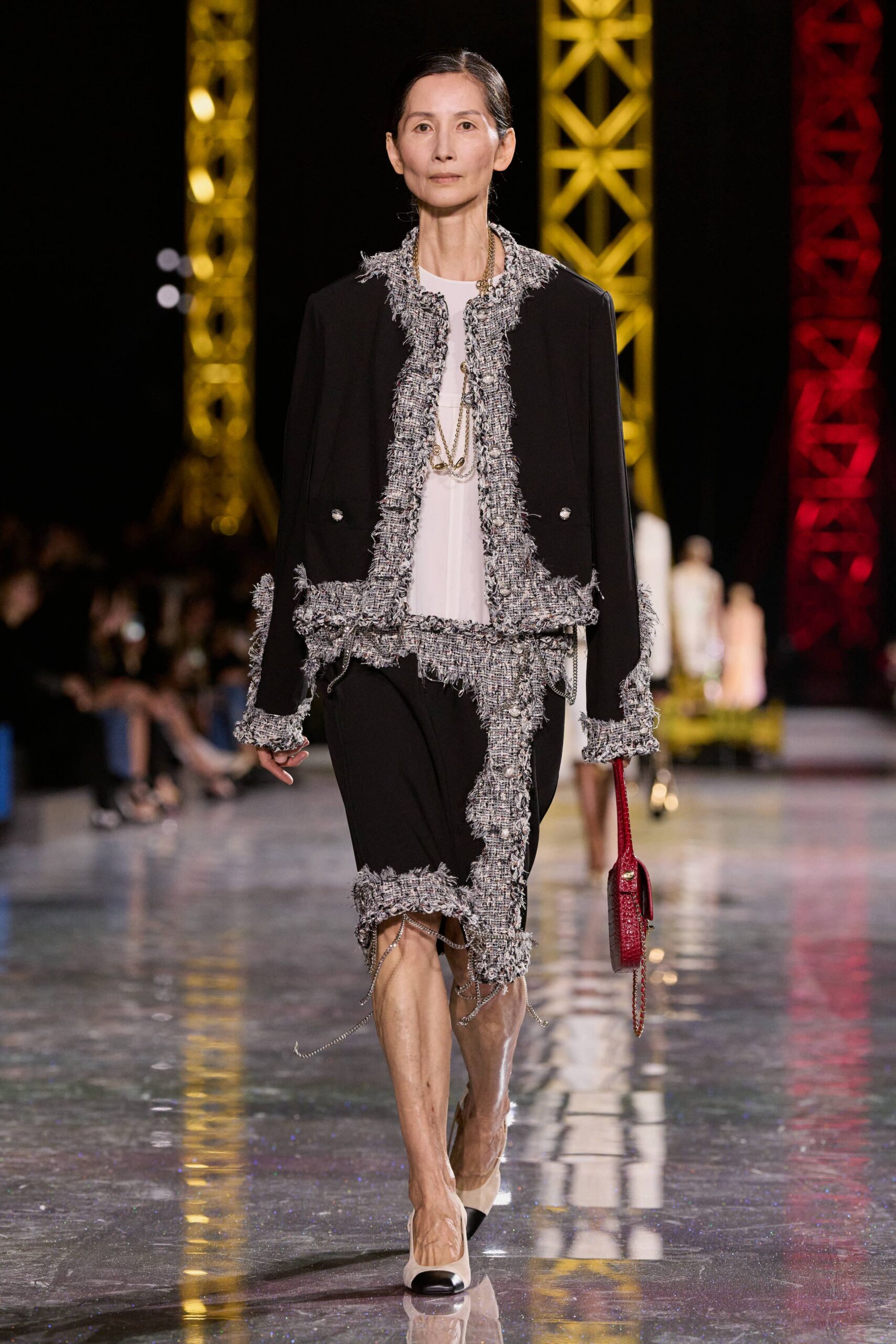 black cotton long-sleeve collared fitted ruffled jacket