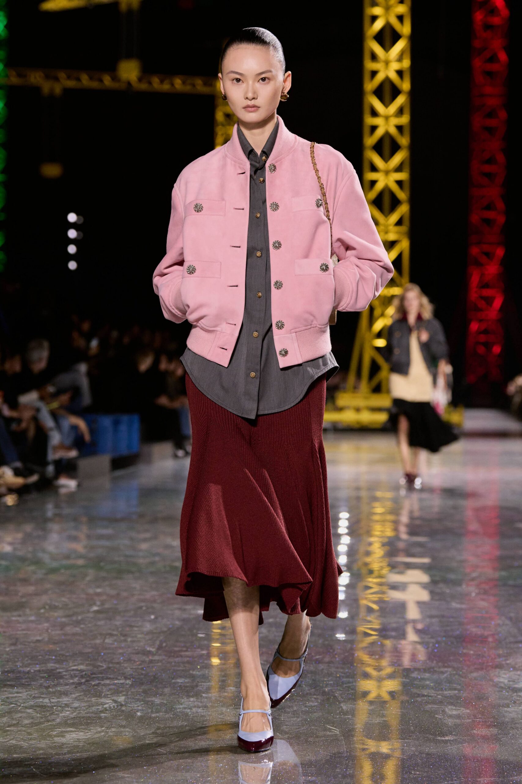 pink cotton long-sleeve collared relaxed buttoned jacket