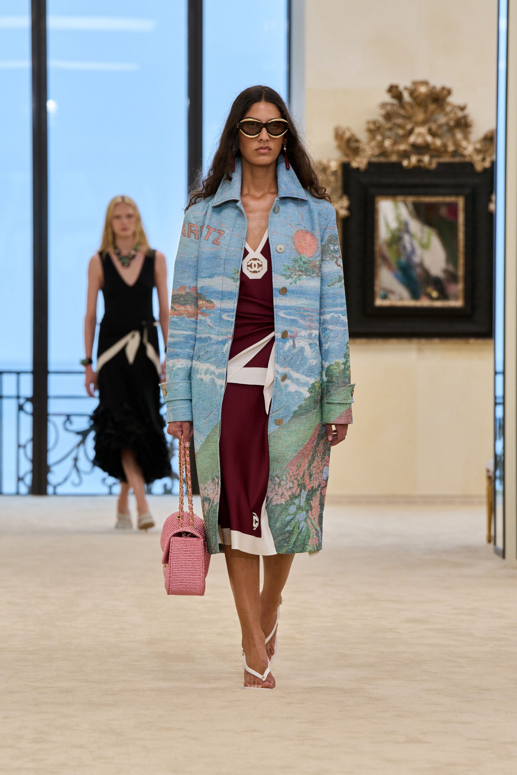 blue cotton long-sleeve collared relaxed printed coat