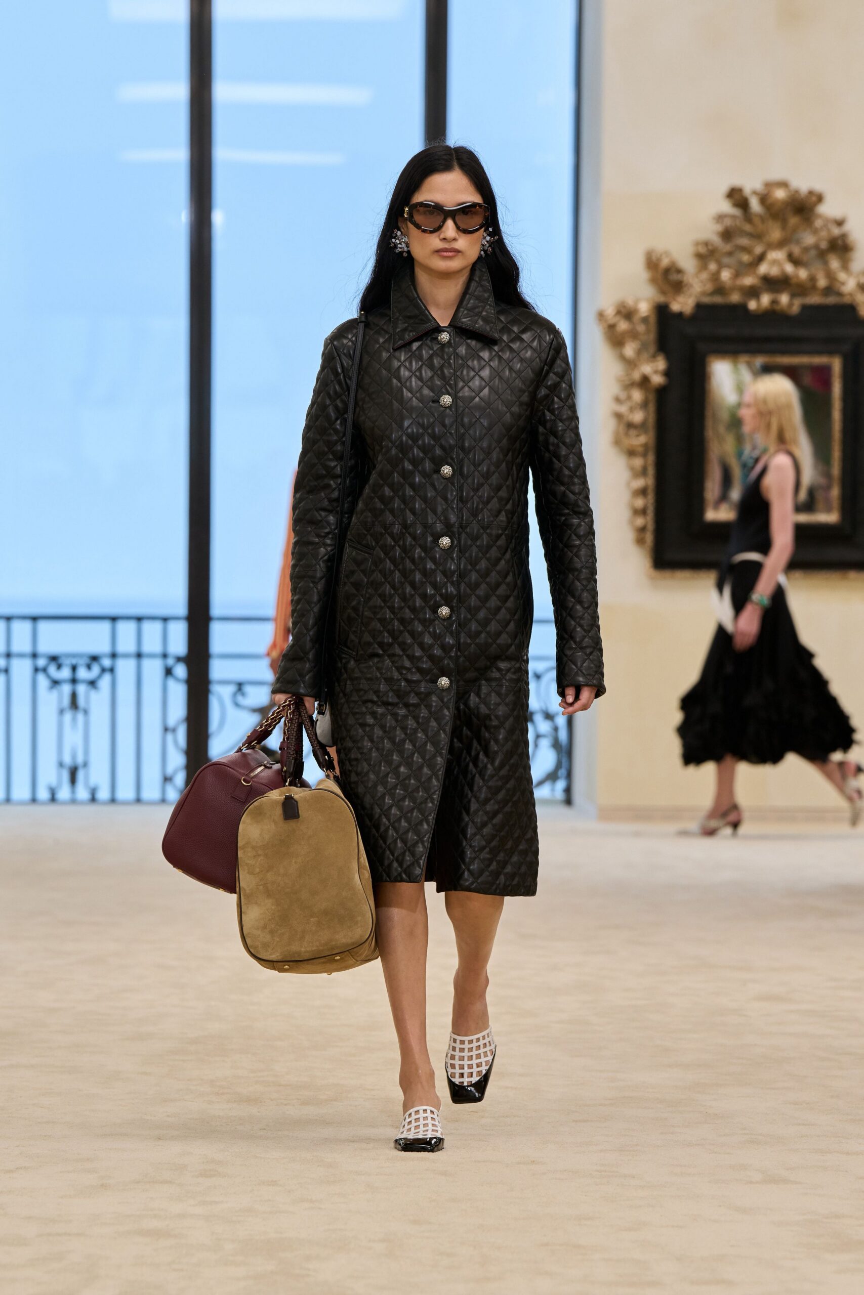 black leather long-sleeve collared fitted quilted midi coat