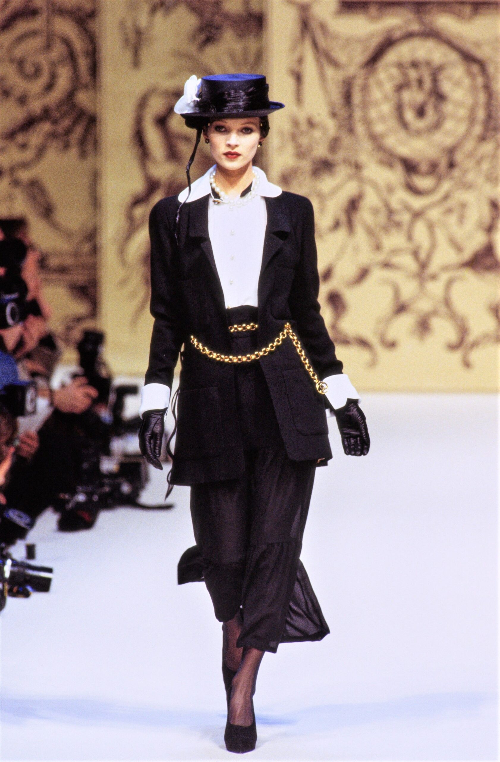 Chanel Spring 1993 Couture Look 10