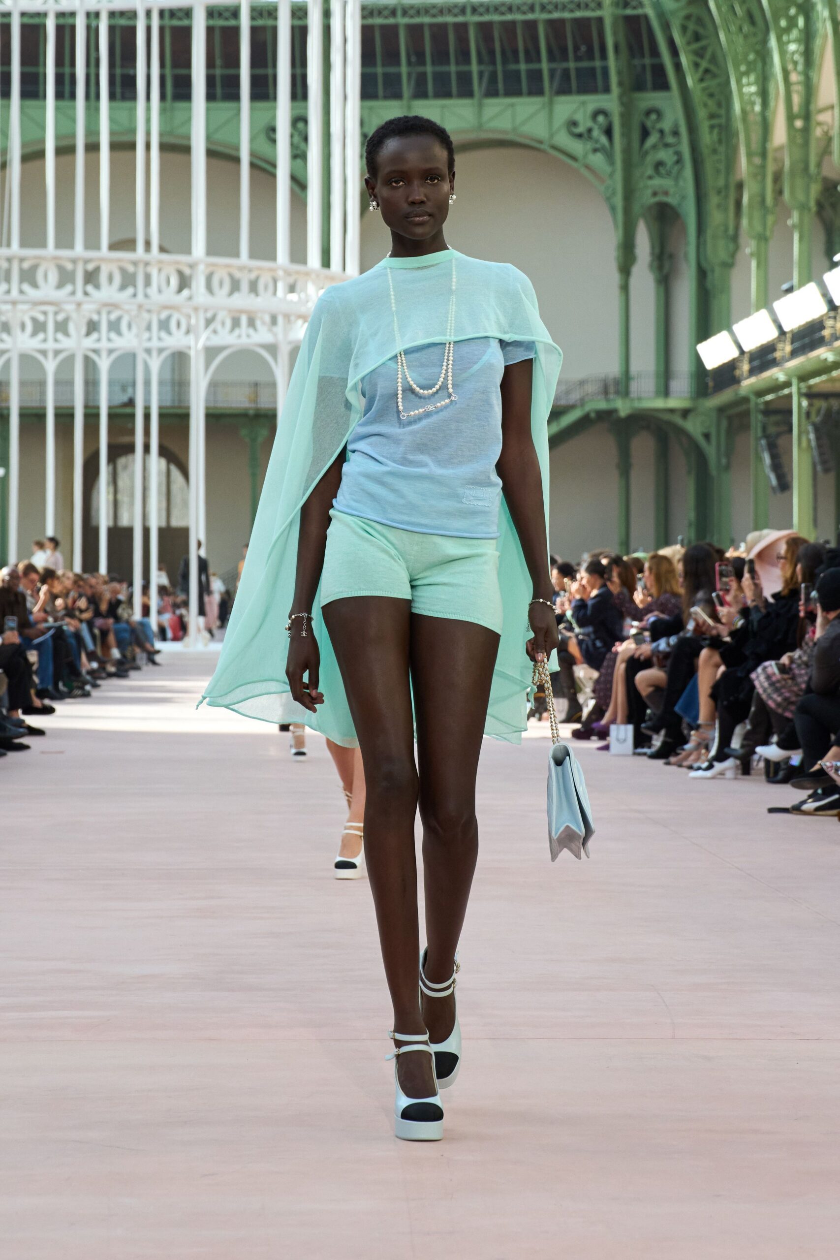 green cotton fitted high-waisted shorts