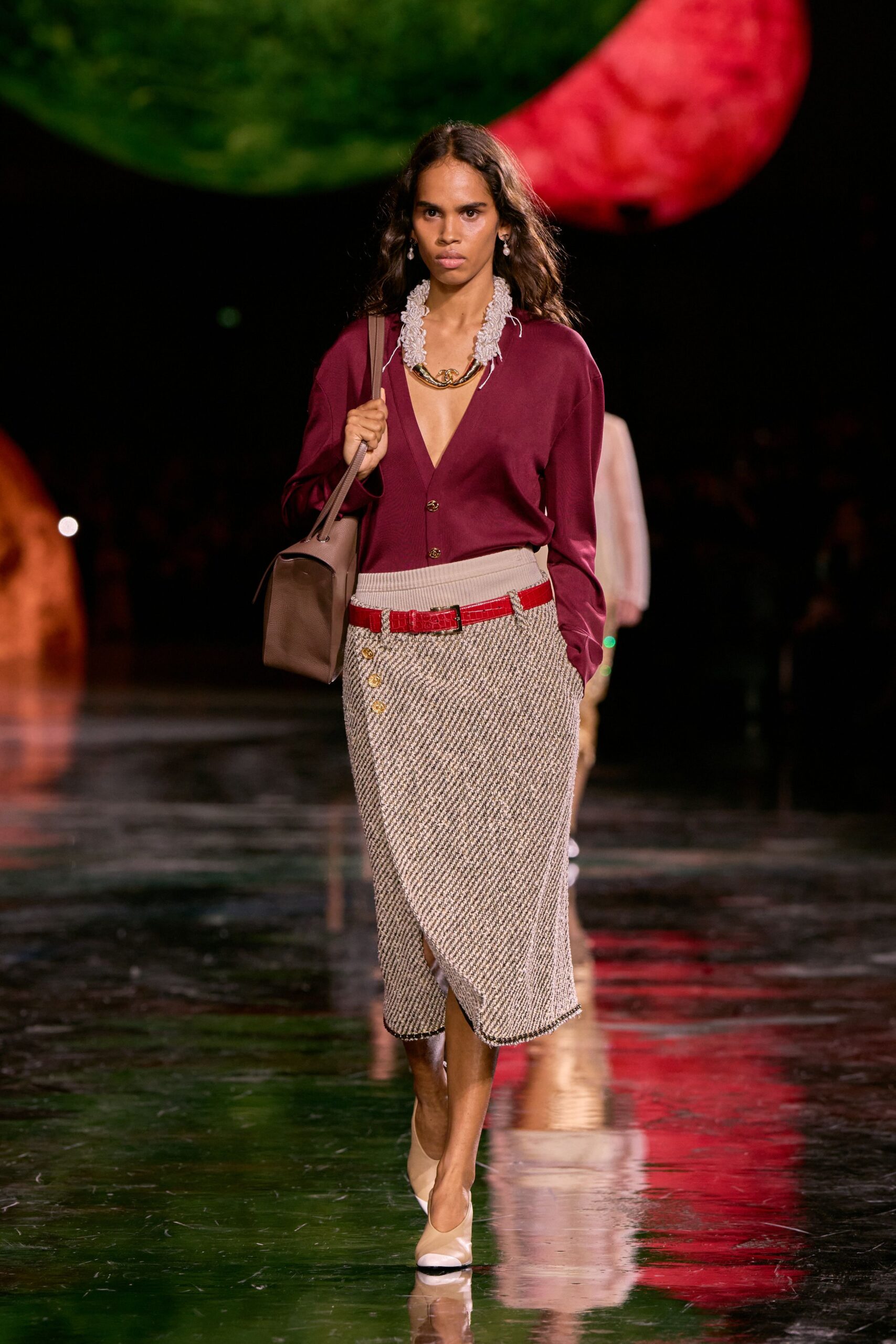 maroon long-sleeve v-neck fitted blouse