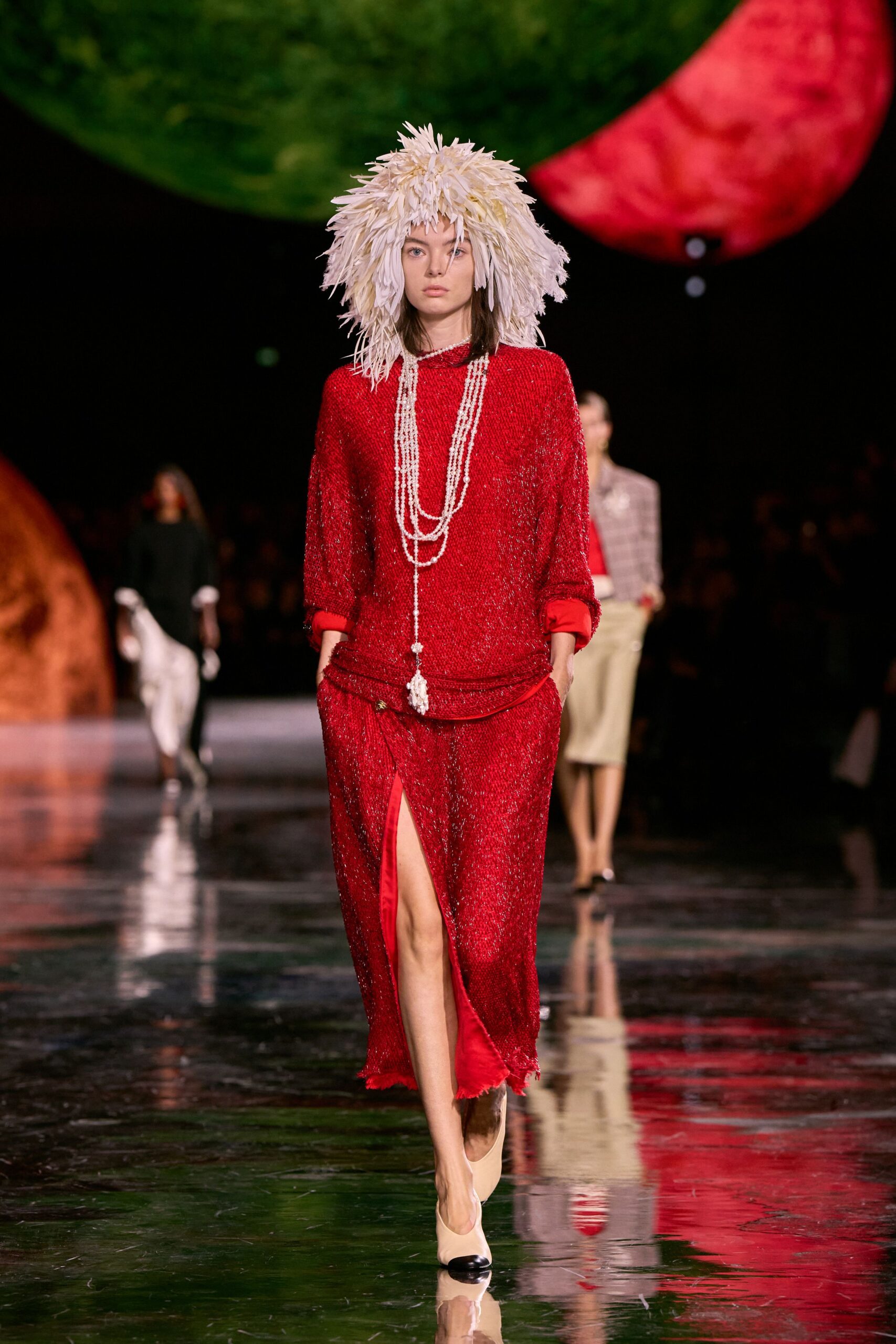 white feather structured hat