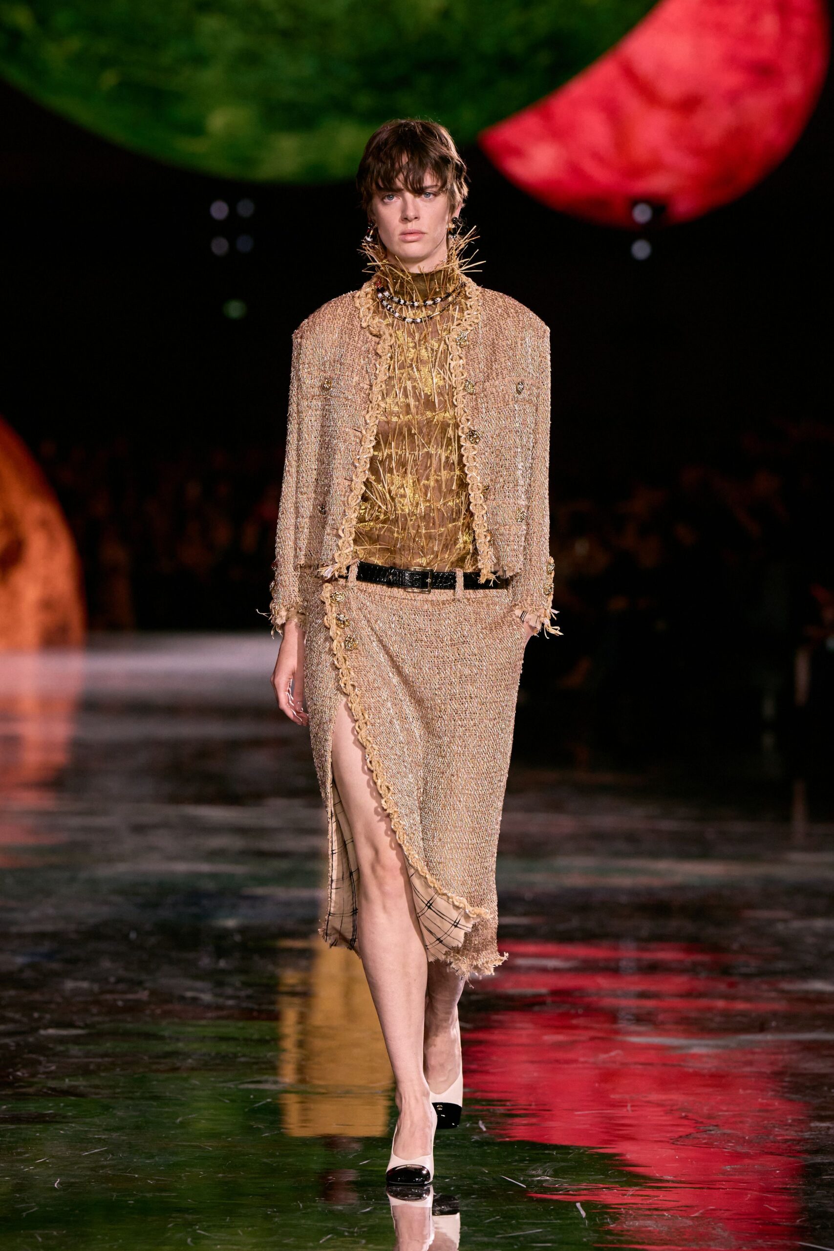 gold tweed long-sleeve collared relaxed fringed jacket