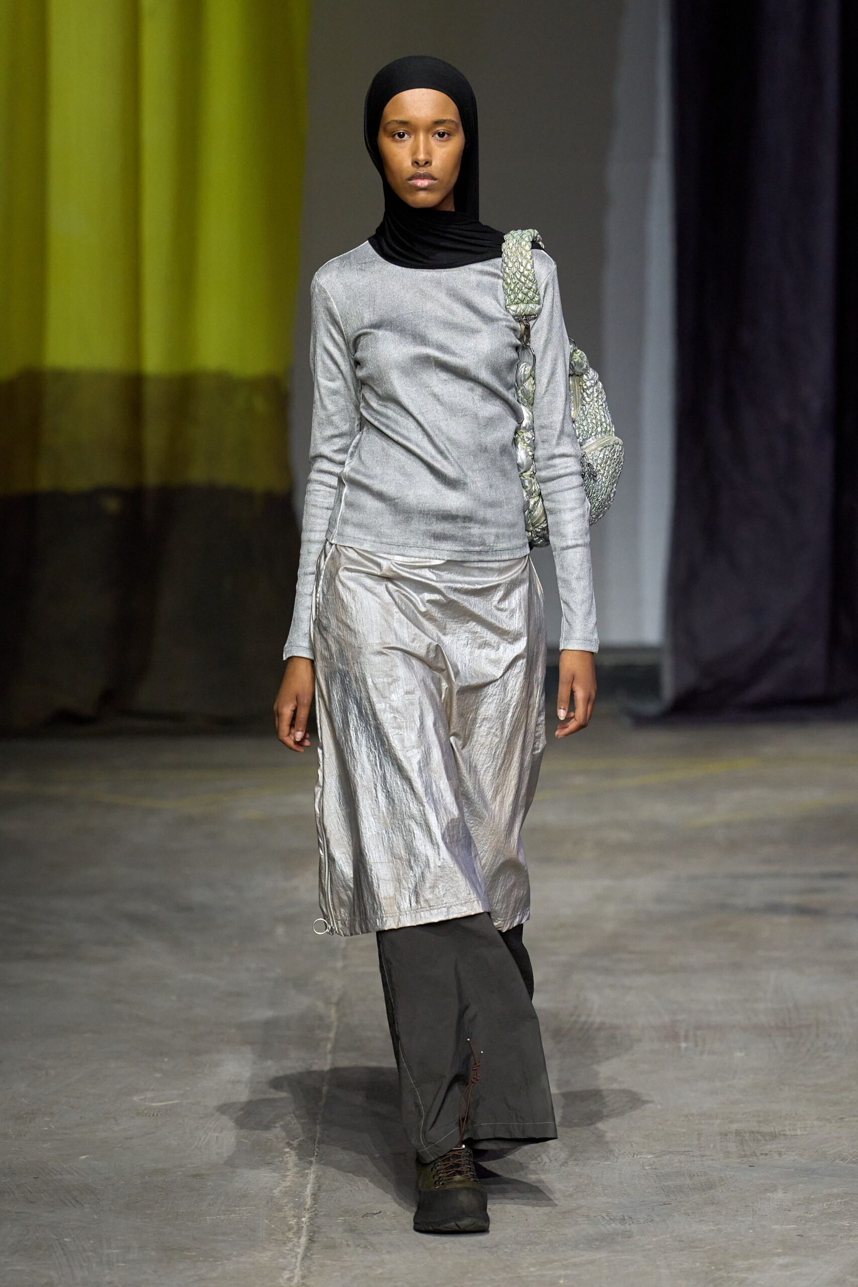 gray metallic asymmetric relaxed shiny skirt