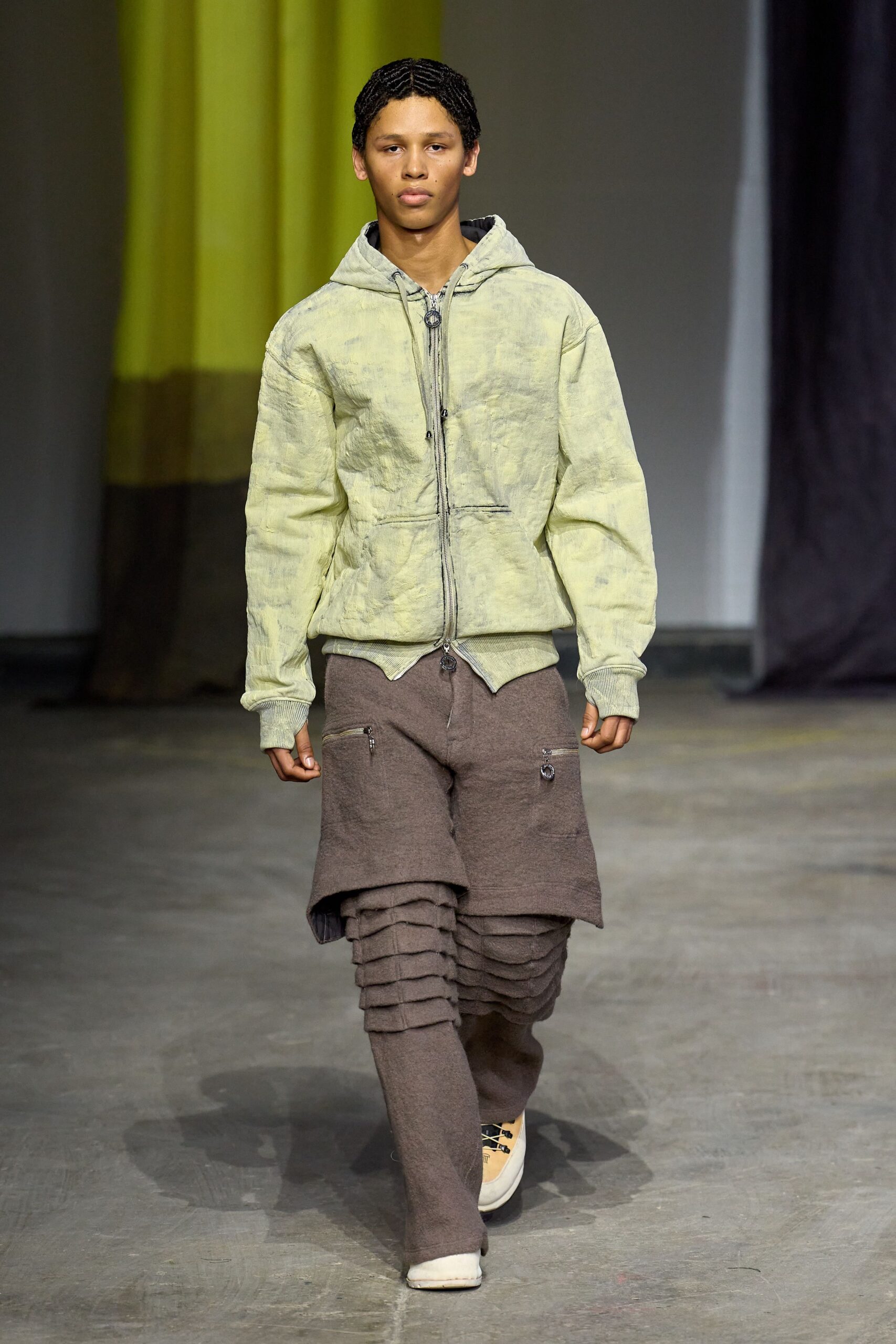 yellow cotton long-sleeve hooded relaxed hoodie