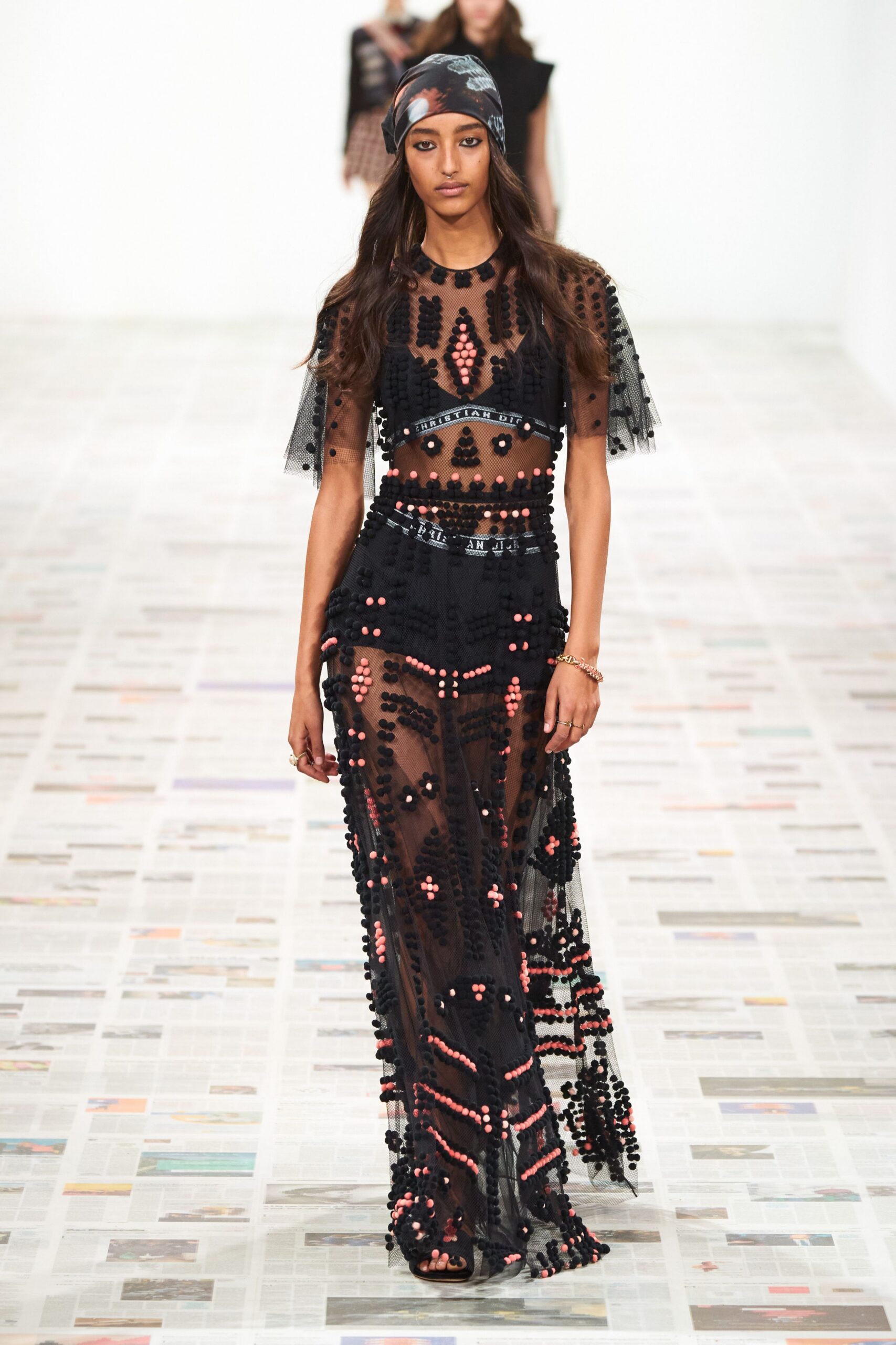 black lace long-sleeve fitted embroidered beaded sheer skirt