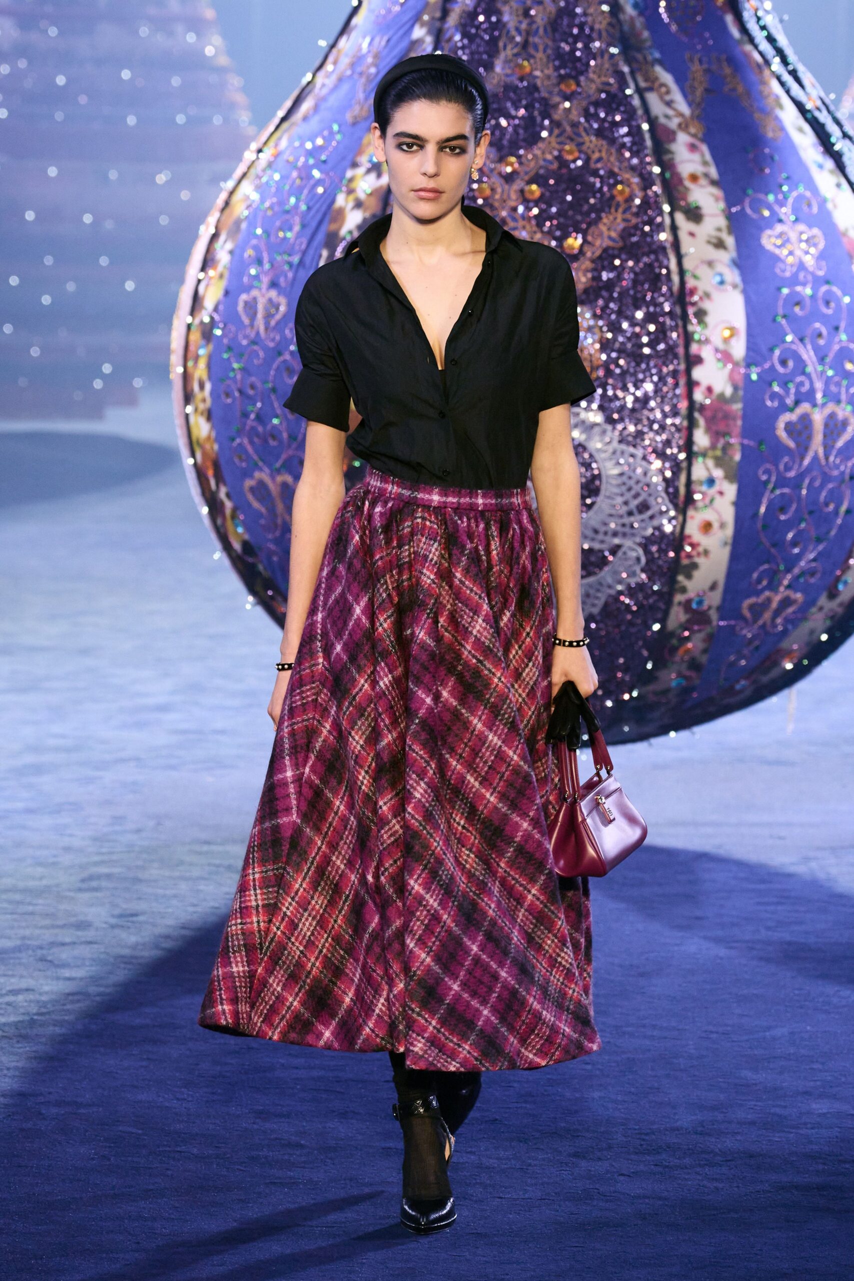 black shirt pink plaid skirt