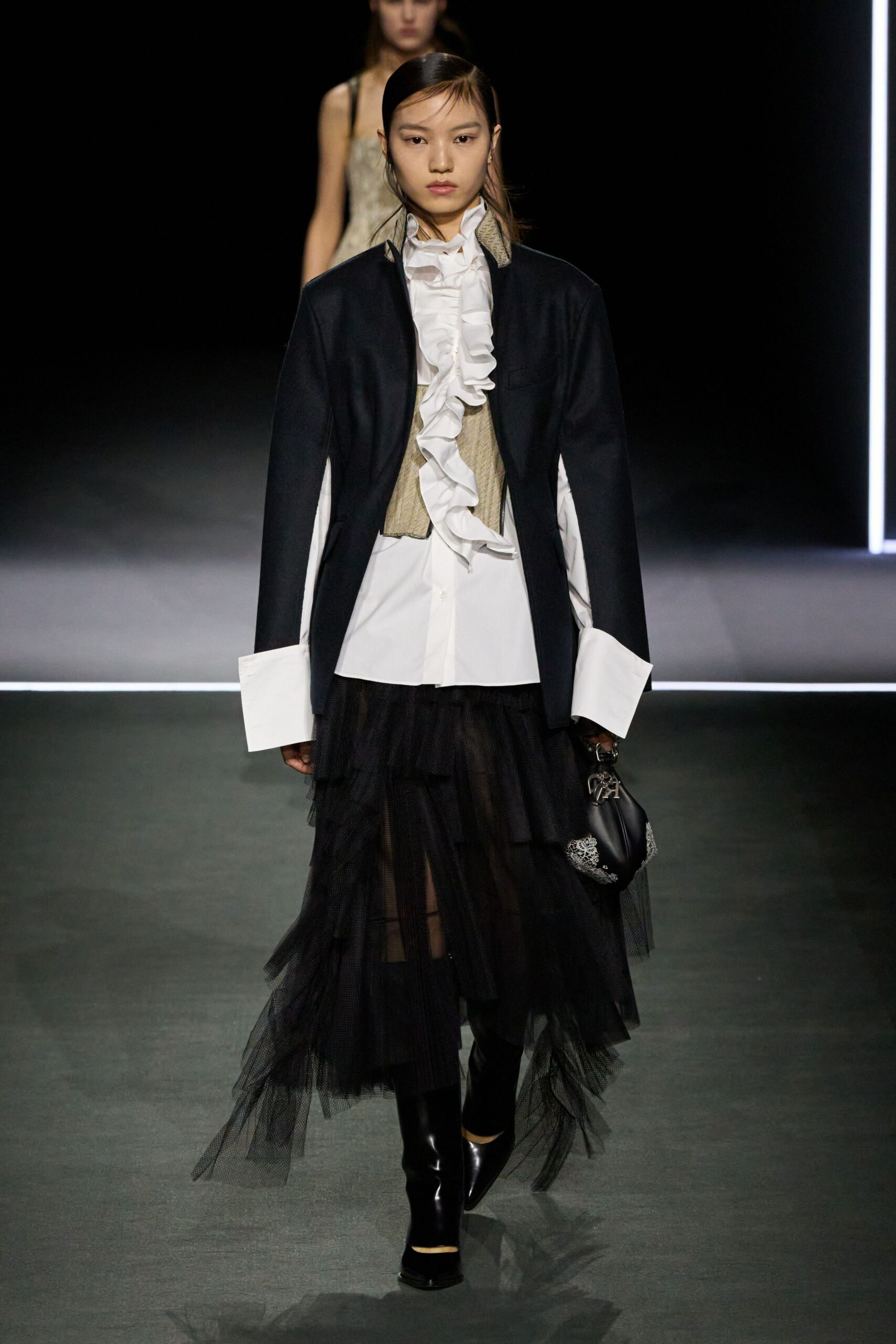 black cotton long-sleeve collared structured buttoned jacket
