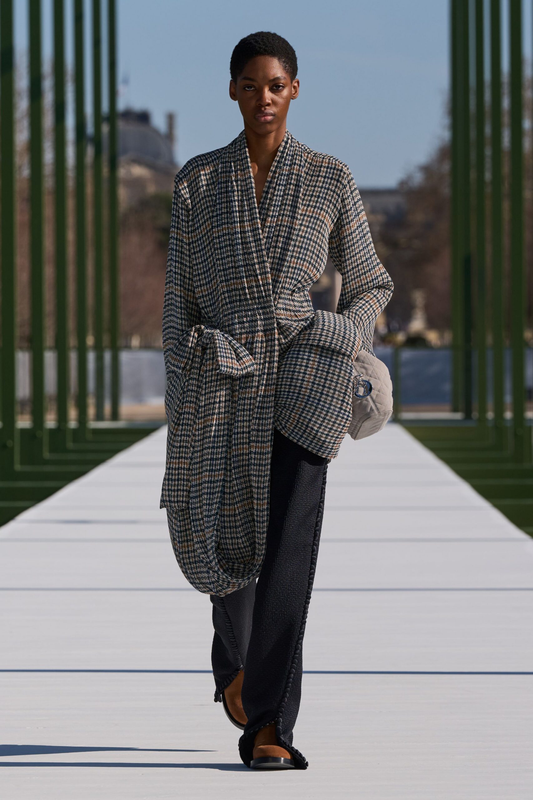 black cotton long-sleeve collared relaxed checked belted coat