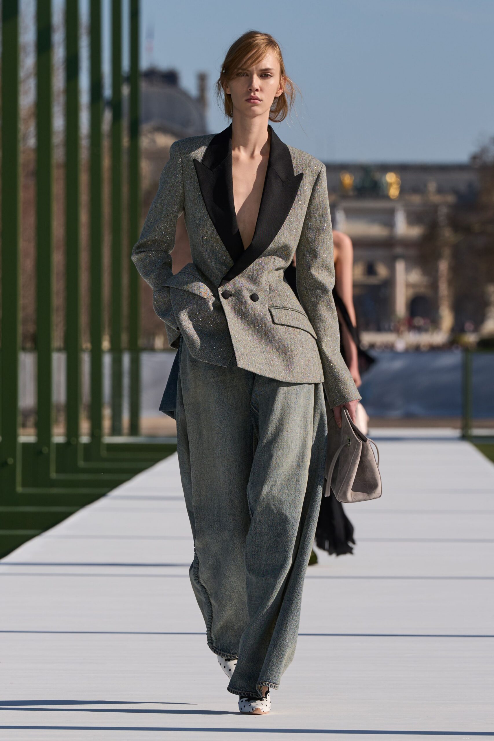gray silk long-sleeve collared tailored textured blazer