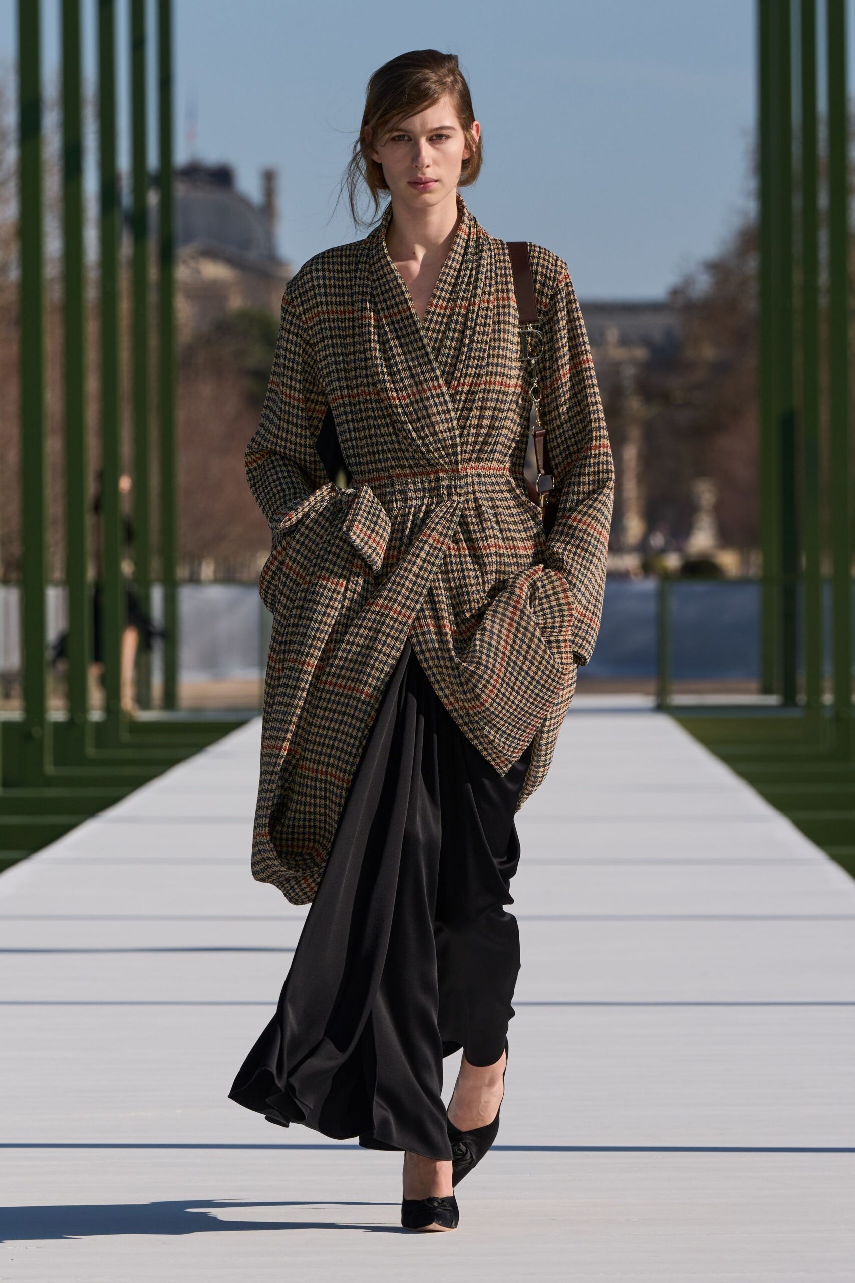 brown wool long-sleeve collared relaxed checked belted coat