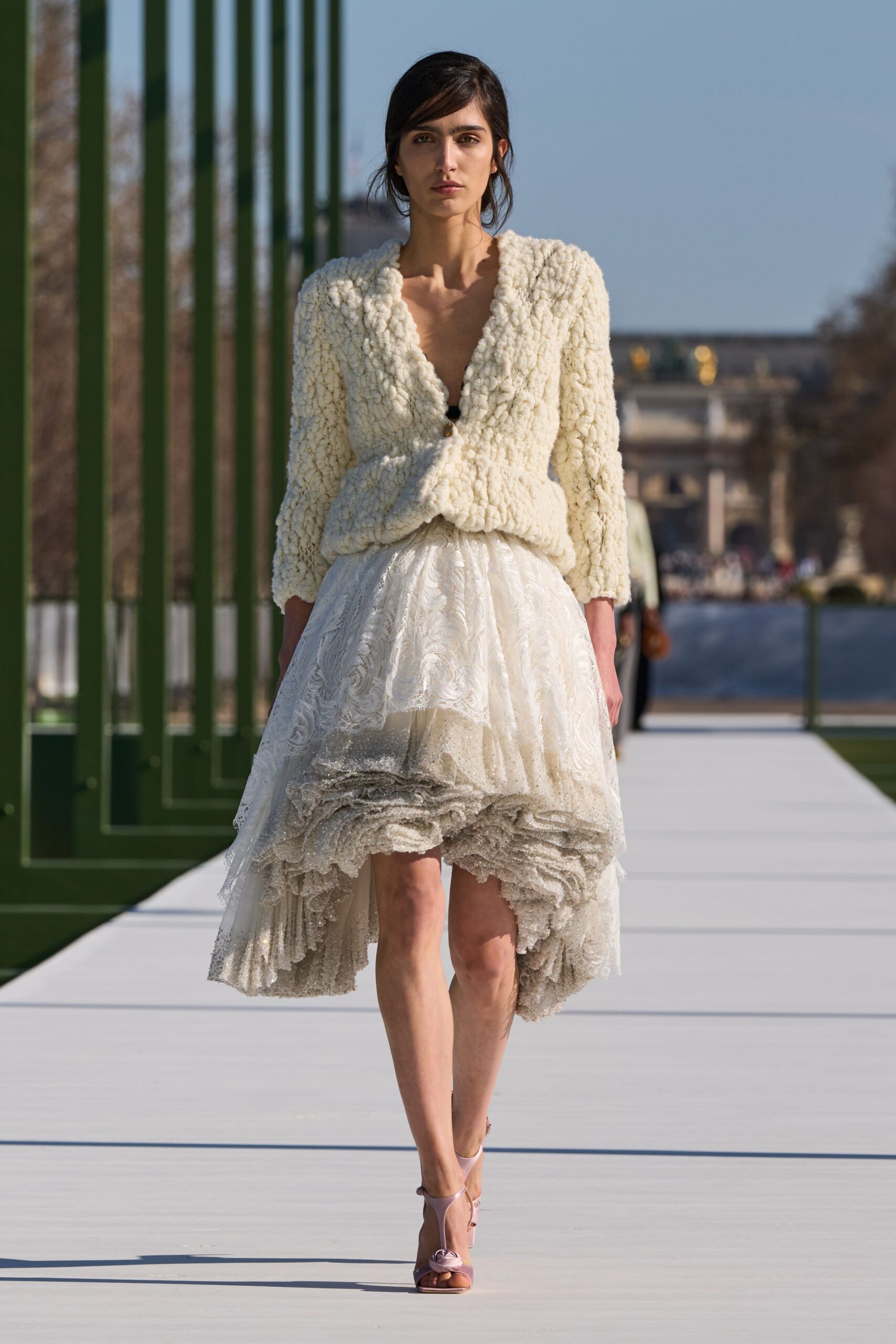 white fur long-sleeve collared fitted textured jacket