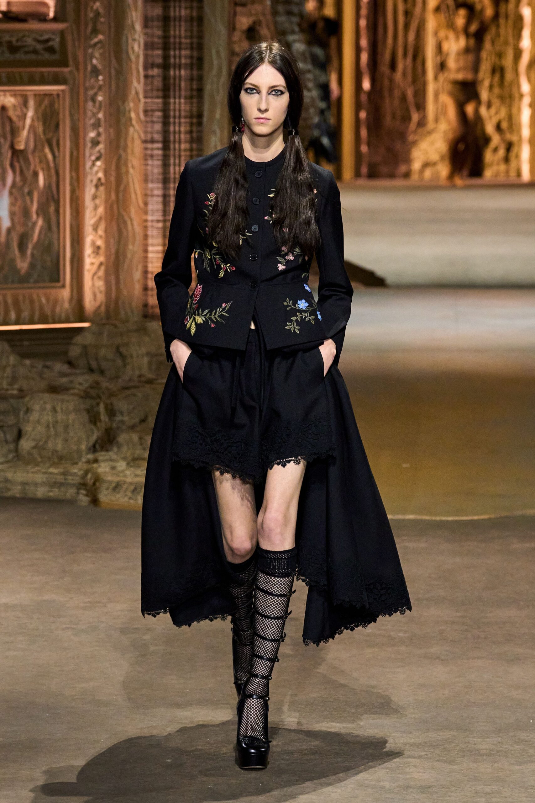 black cotton long-sleeve collared structured embroidered blazer