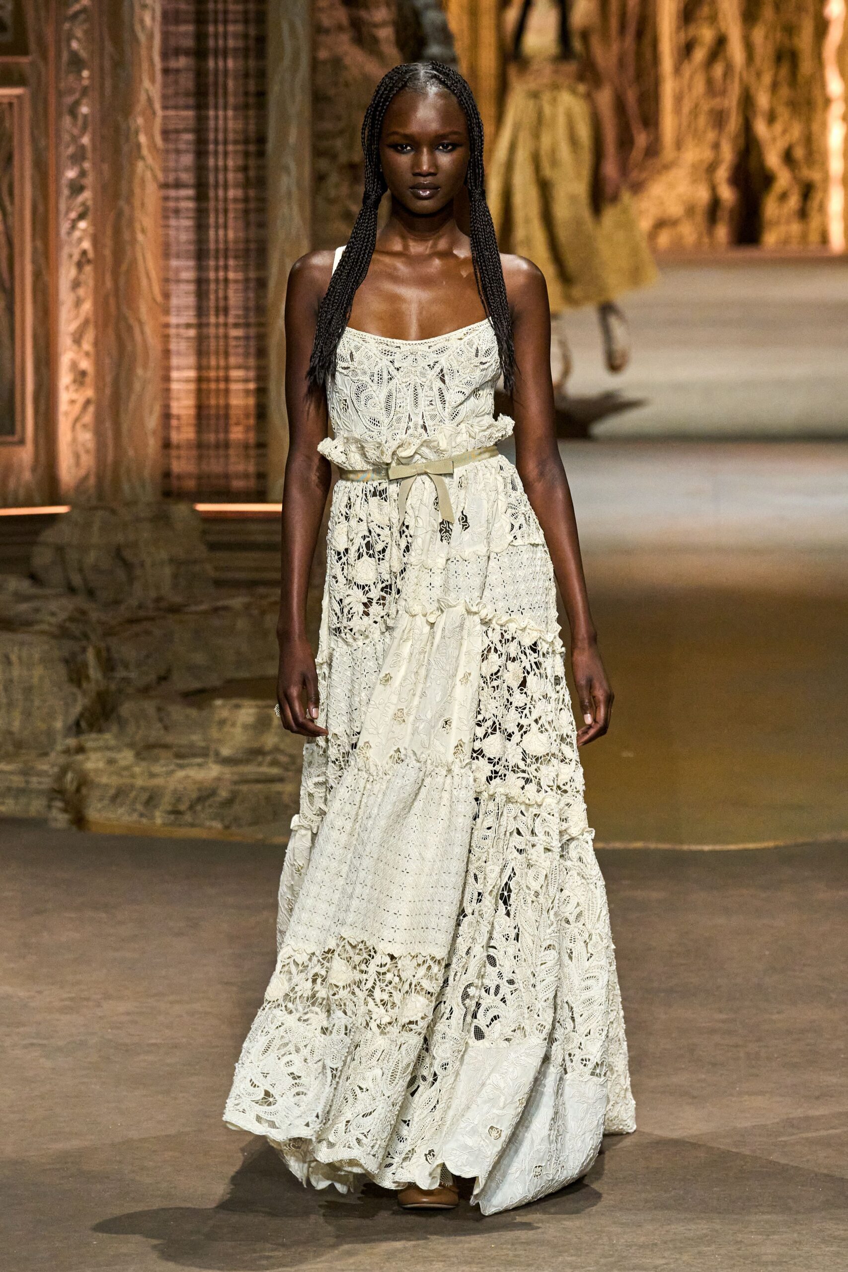 ivory lace sleeveless maxi-dress
