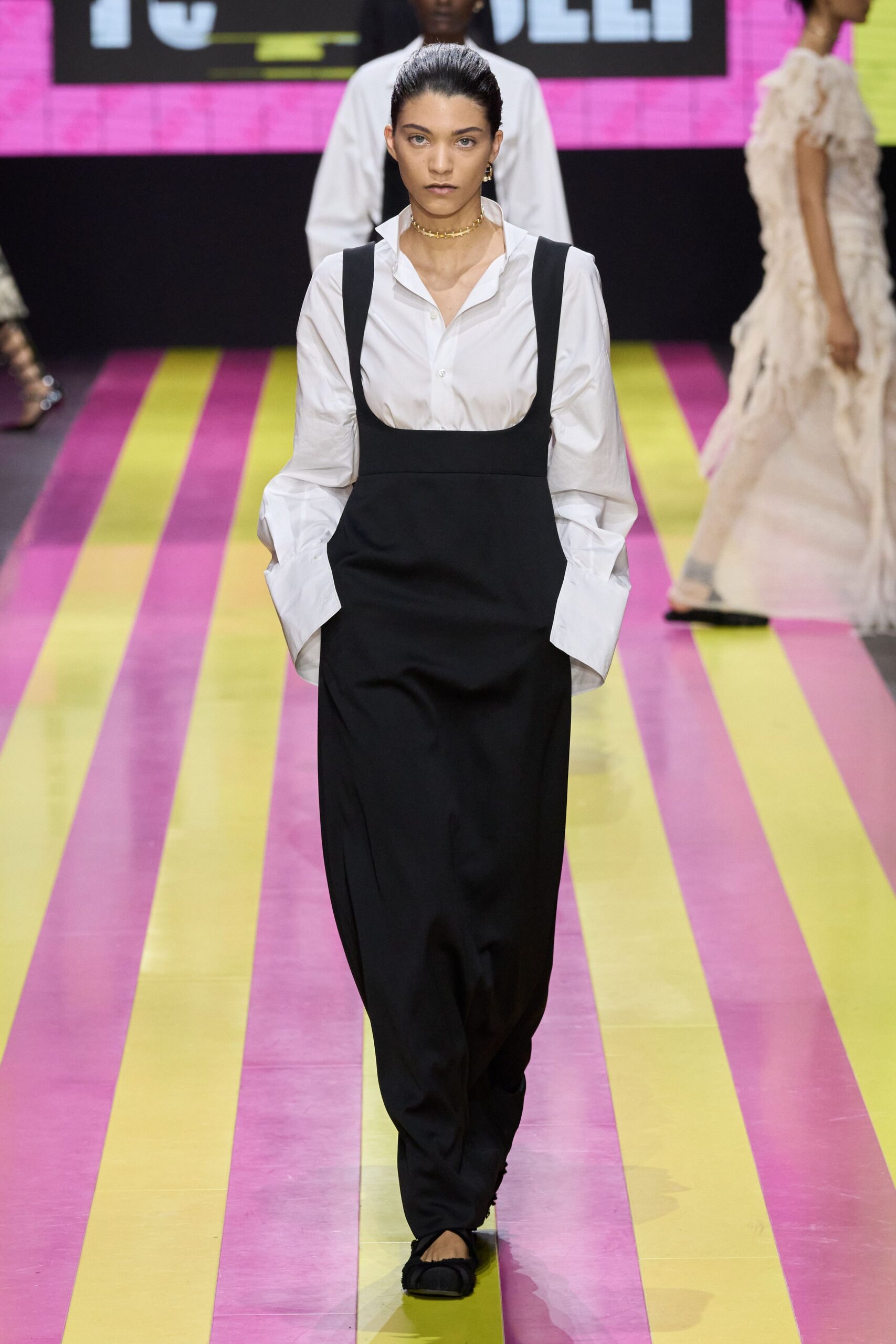 white shirt black wide-leg pants