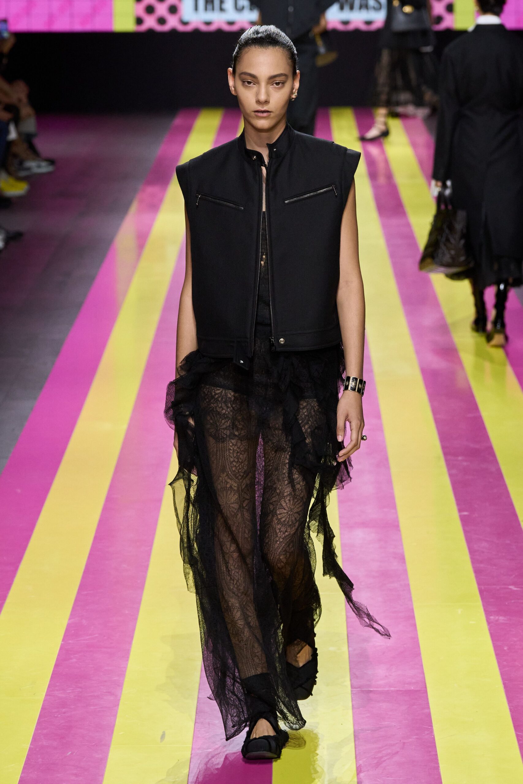 Christian Dior Spring 2024 Ready-to-Wear Look 23