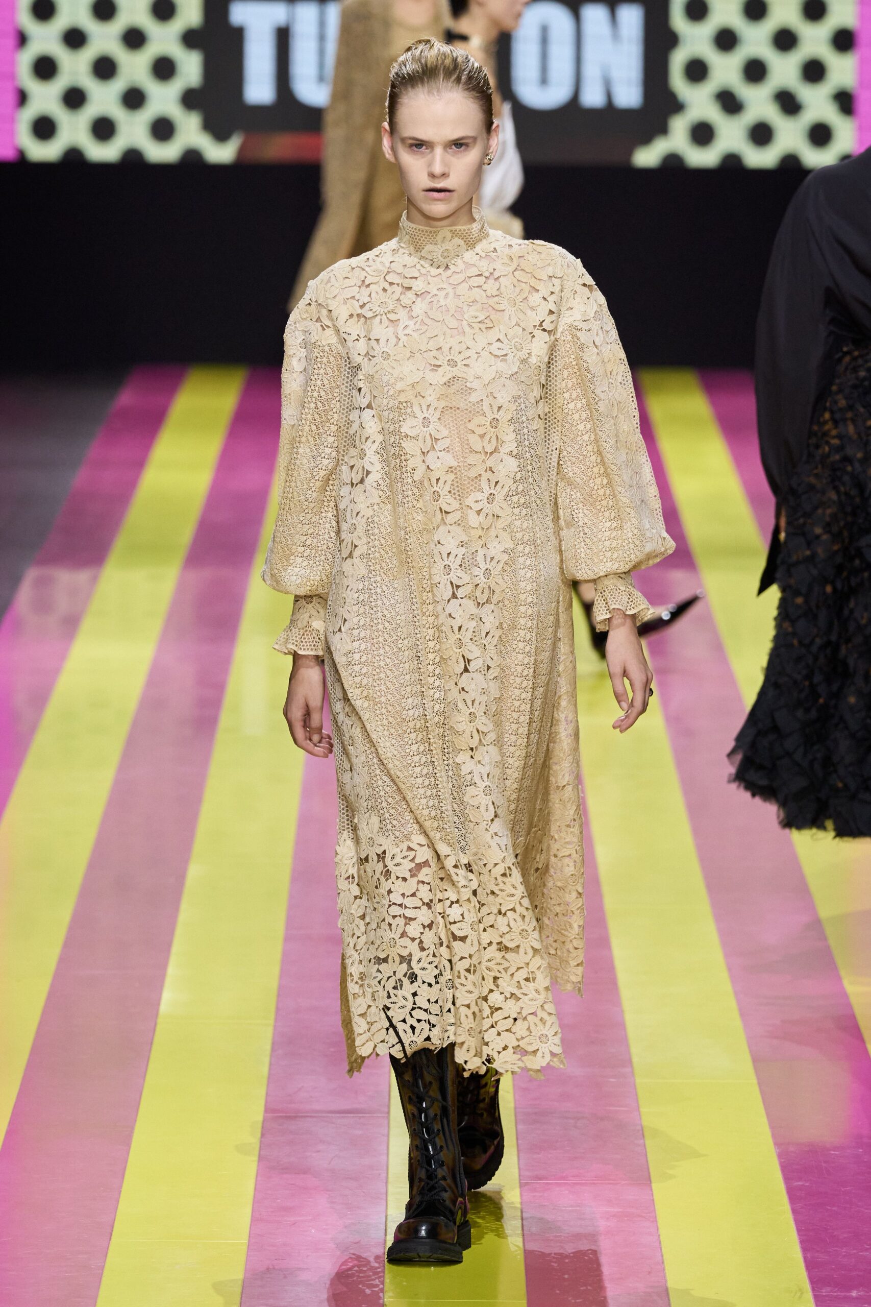 beige lace midi dress with black boots
