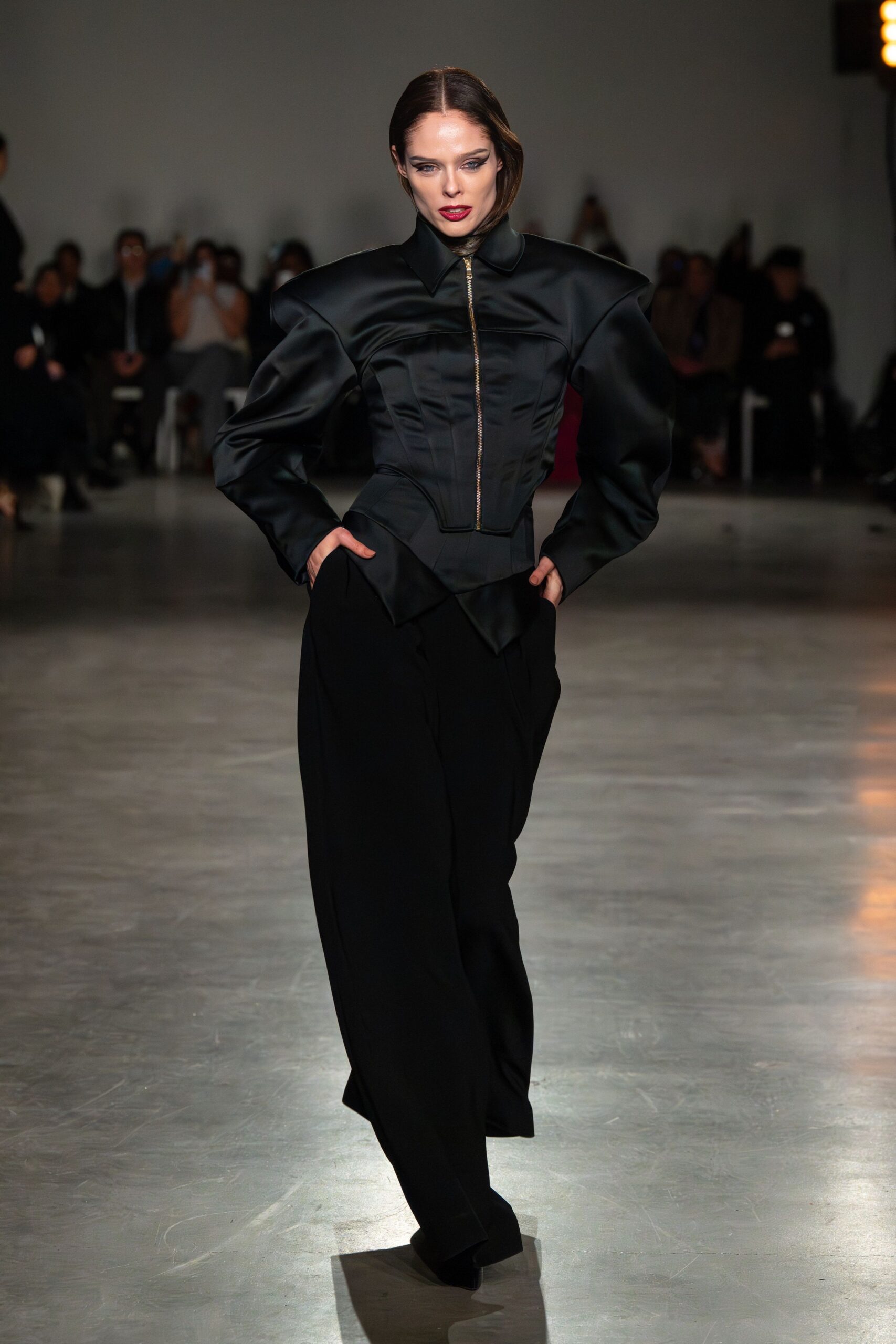 black silk long-sleeve collared structured zippered pleated blazer