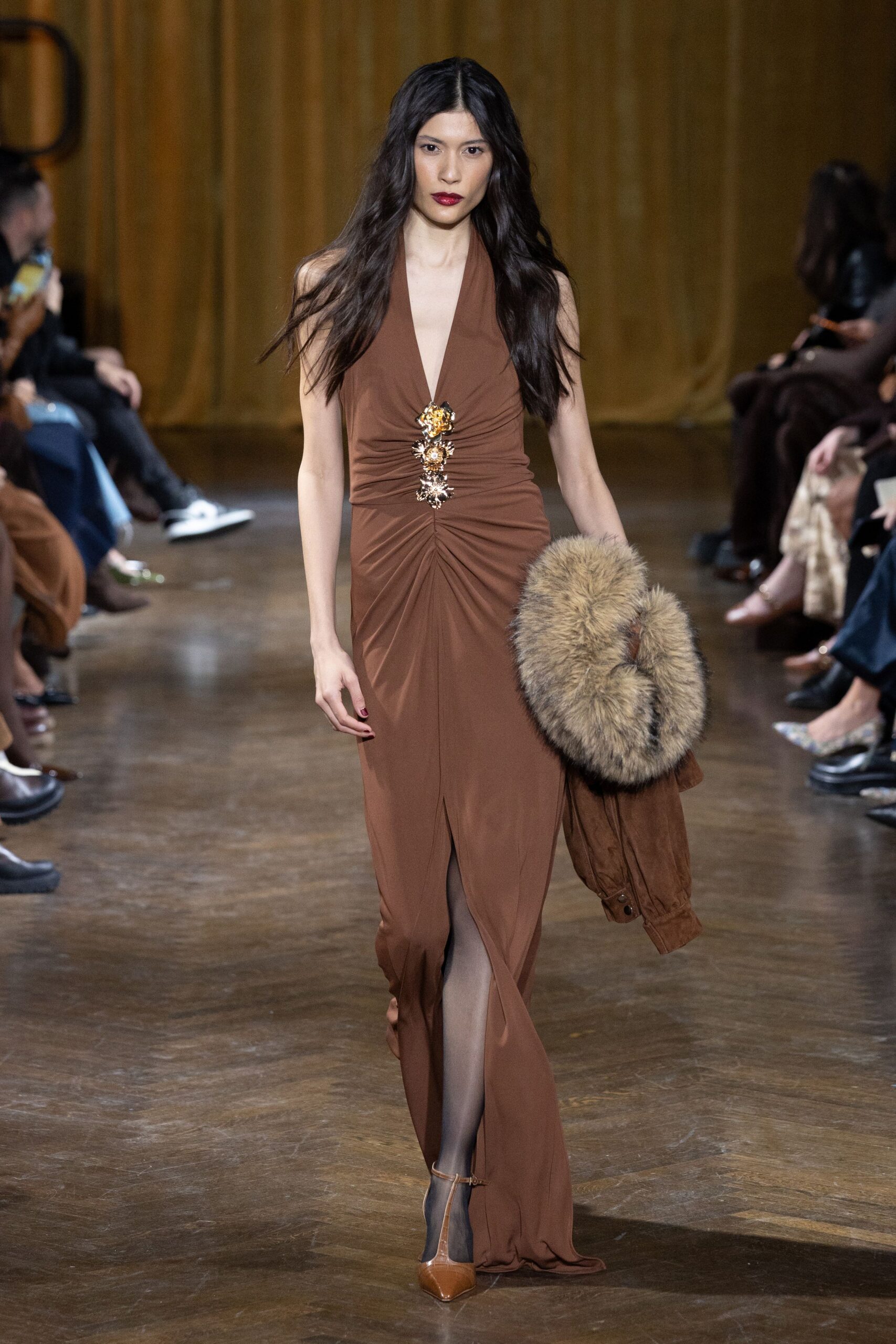 Cinq à Sept Fall 2026 Ready-to-Wear Look 40