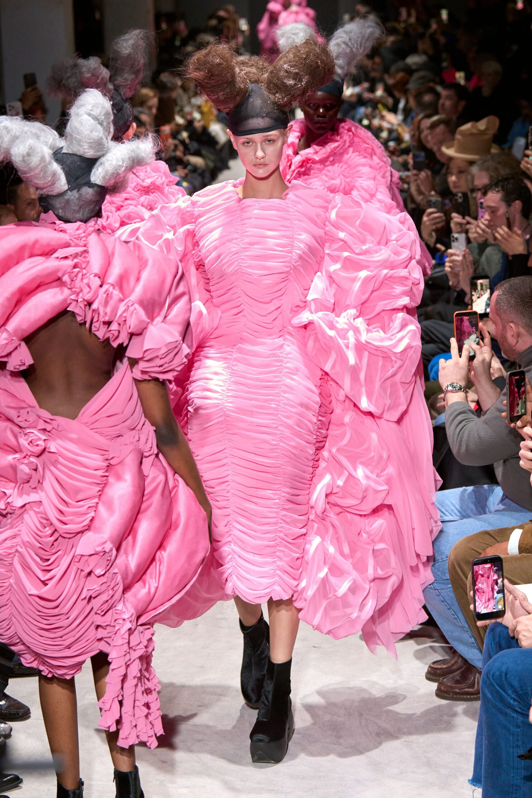 pink ruched midi dress with black shoes