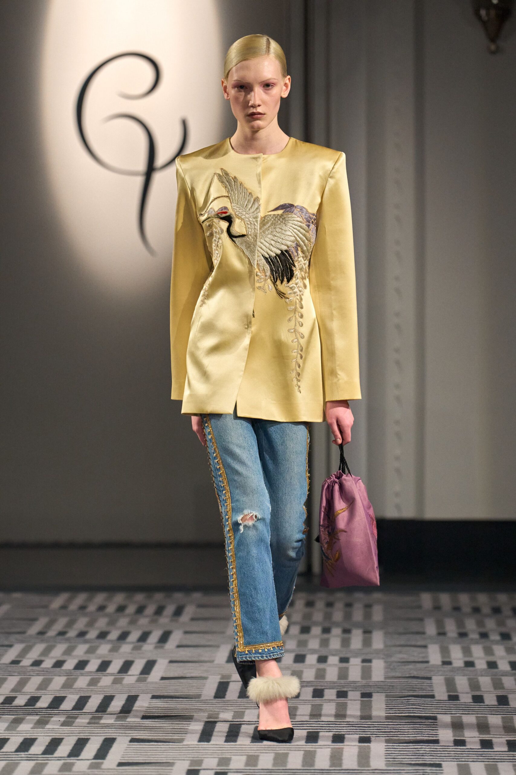 yellow silk long-sleeve collared fitted embroidered jacket