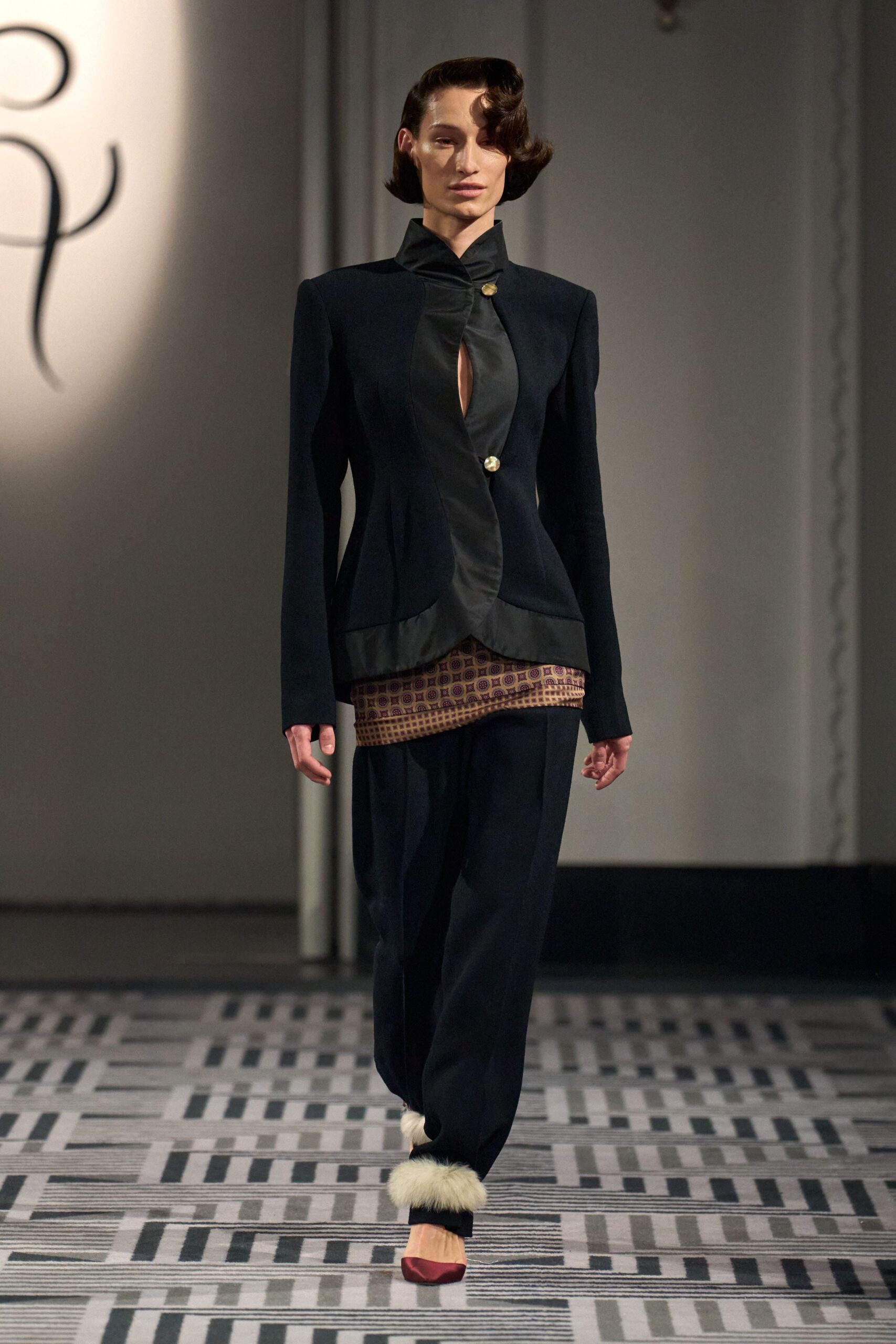 black wool long-sleeve collared structured buttoned blazer