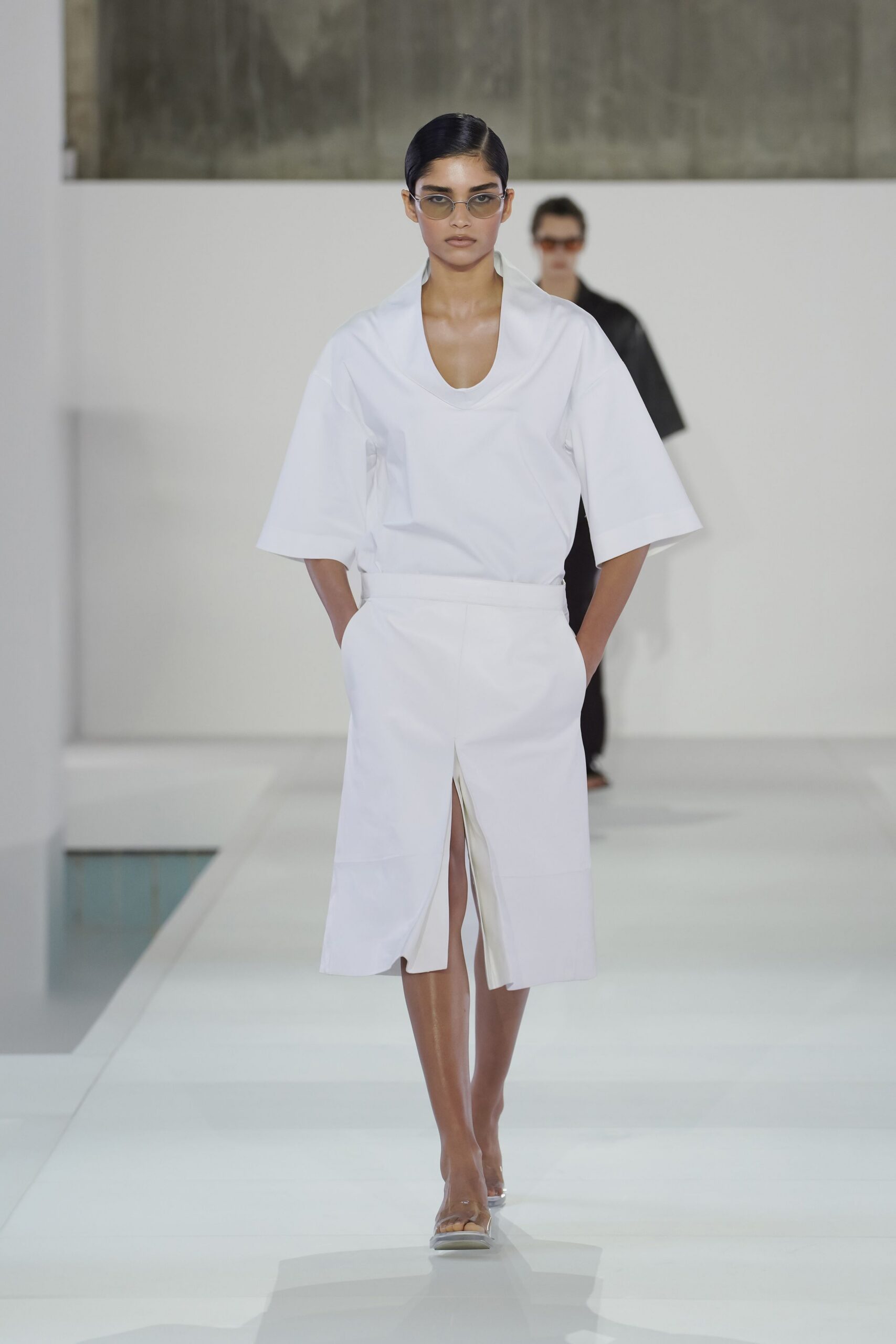 white cotton asymmetric slit fitted midi skirt