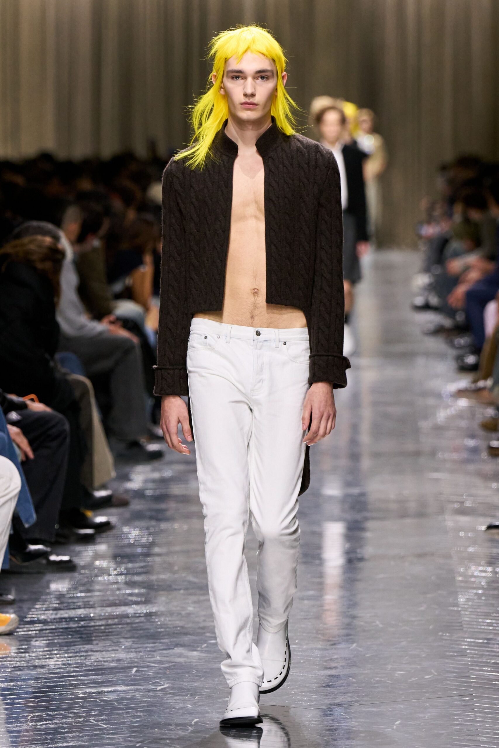 brown cotton long-sleeve collared fitted ribbed jacket