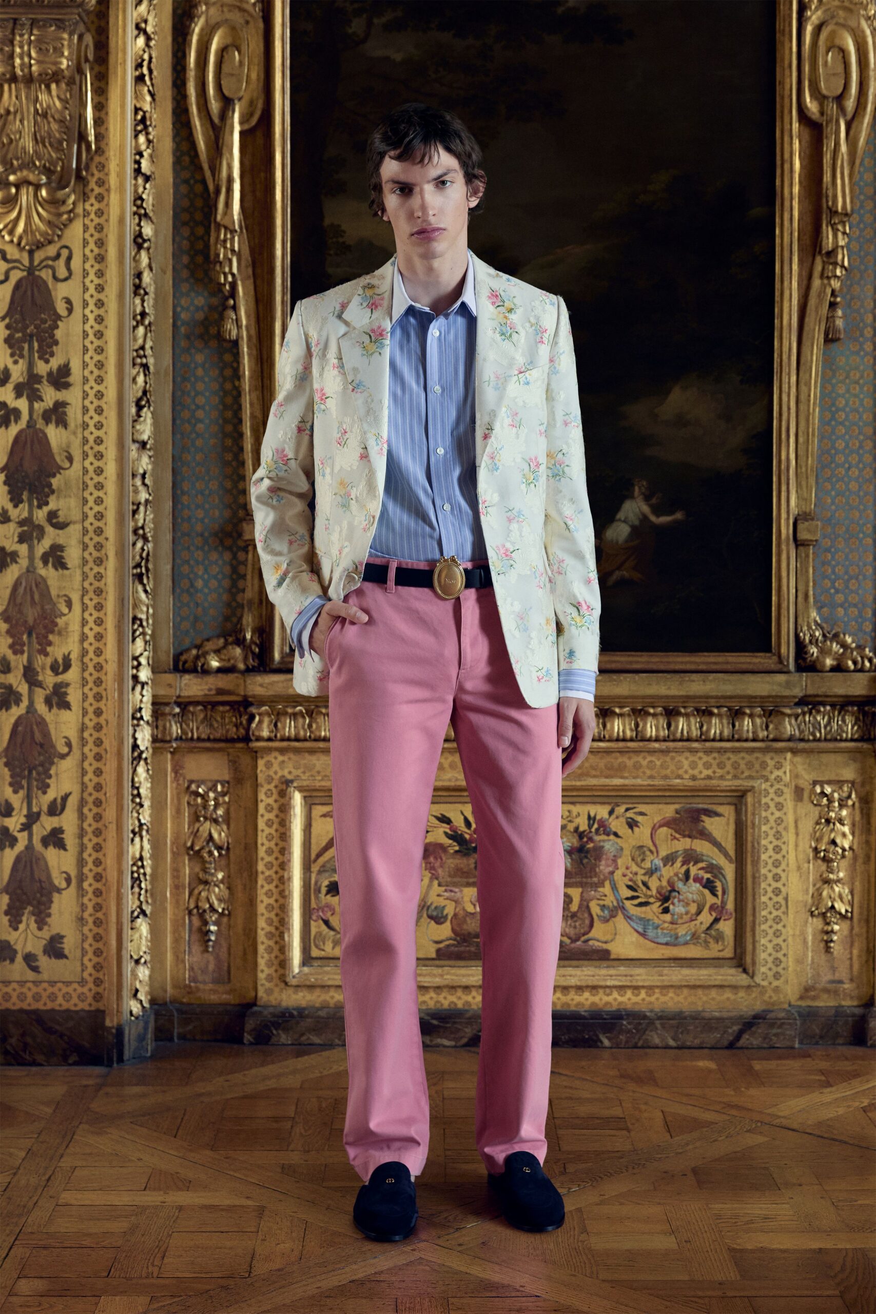 white cotton long-sleeve collared tailored floral blazer