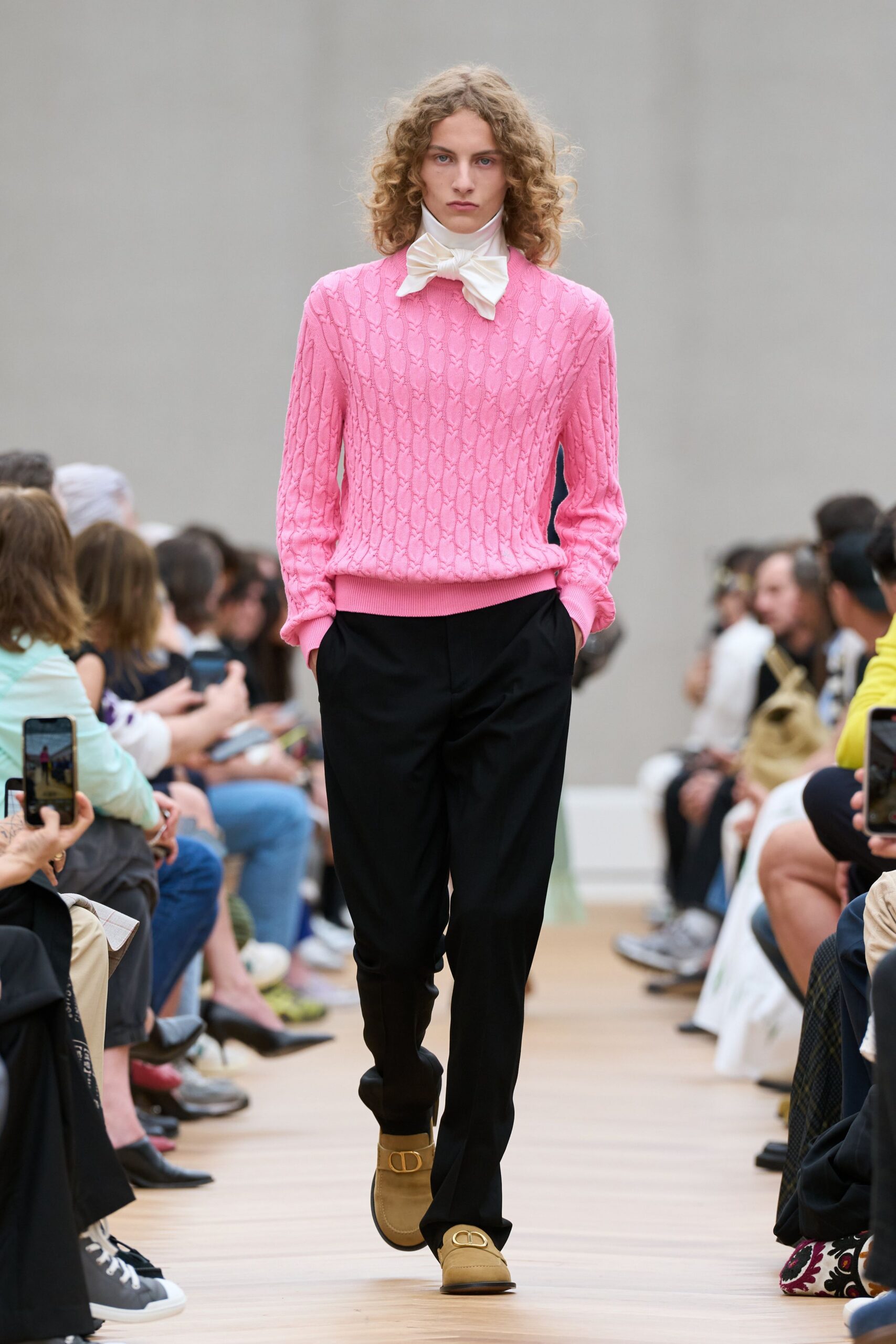 pink cotton long-sleeve collared fitted ribbed sweater