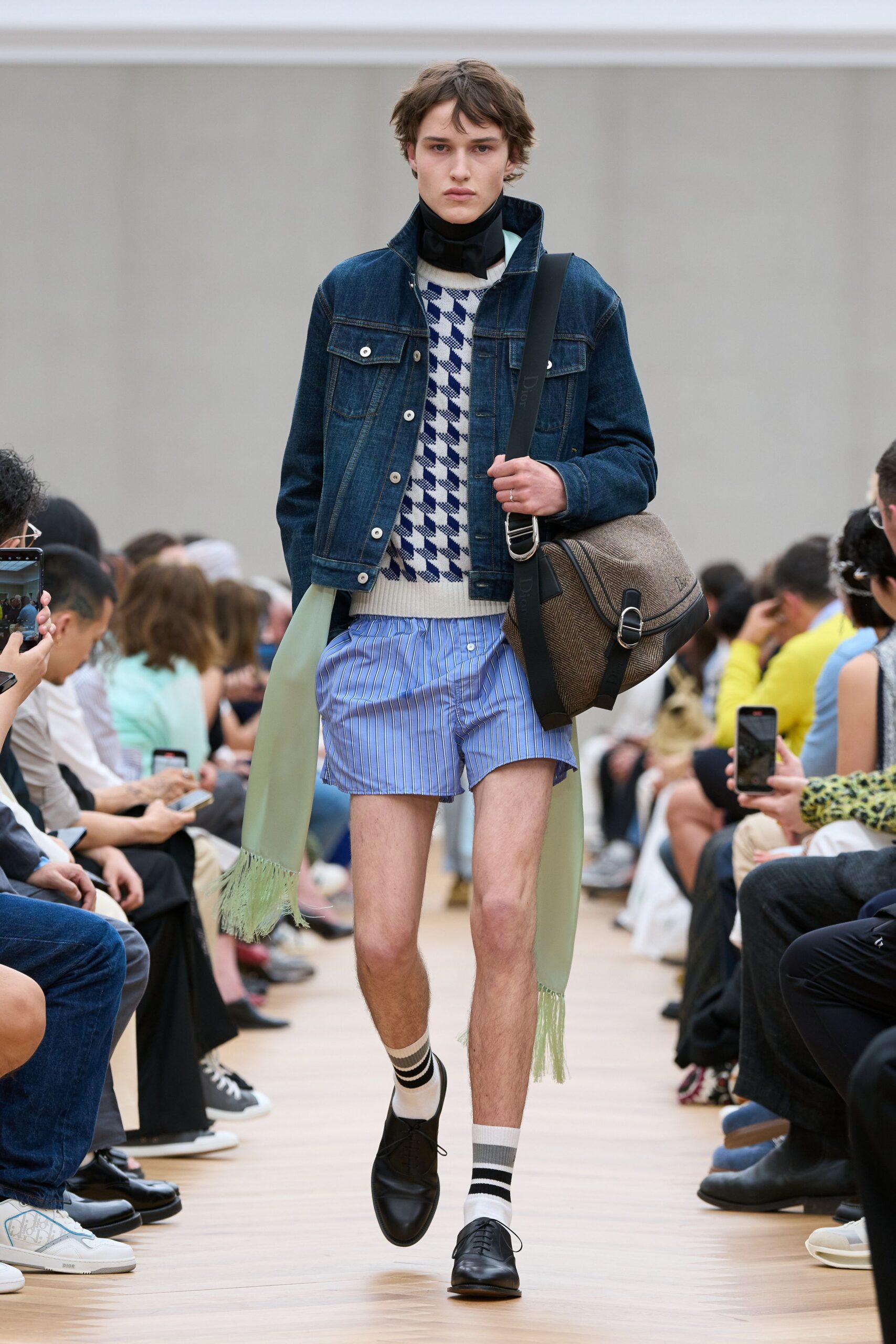 blue denim long-sleeve collared fitted jacket