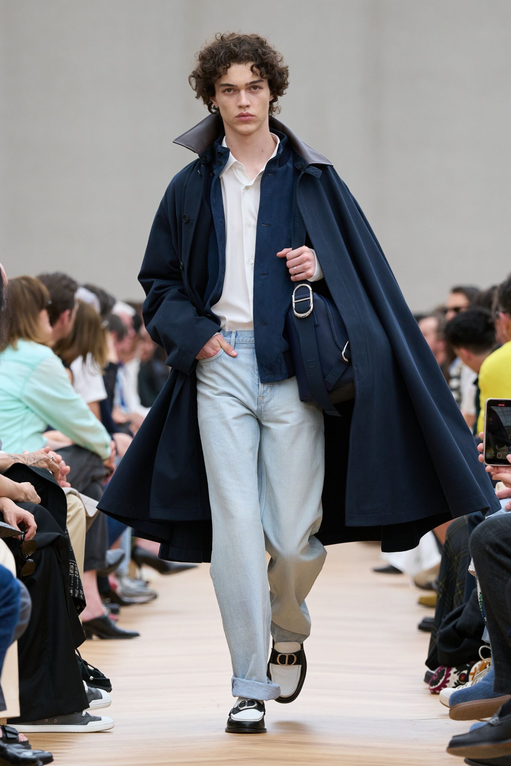 blue cotton long-sleeve relaxed buttoned coat