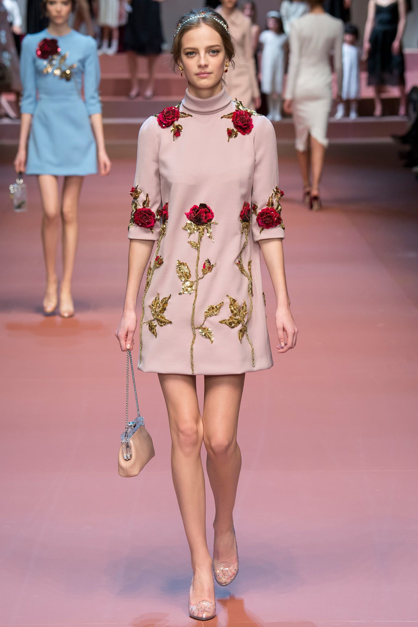 Dolce & Gabbana Fall 2015 Ready-to-Wear Look 4