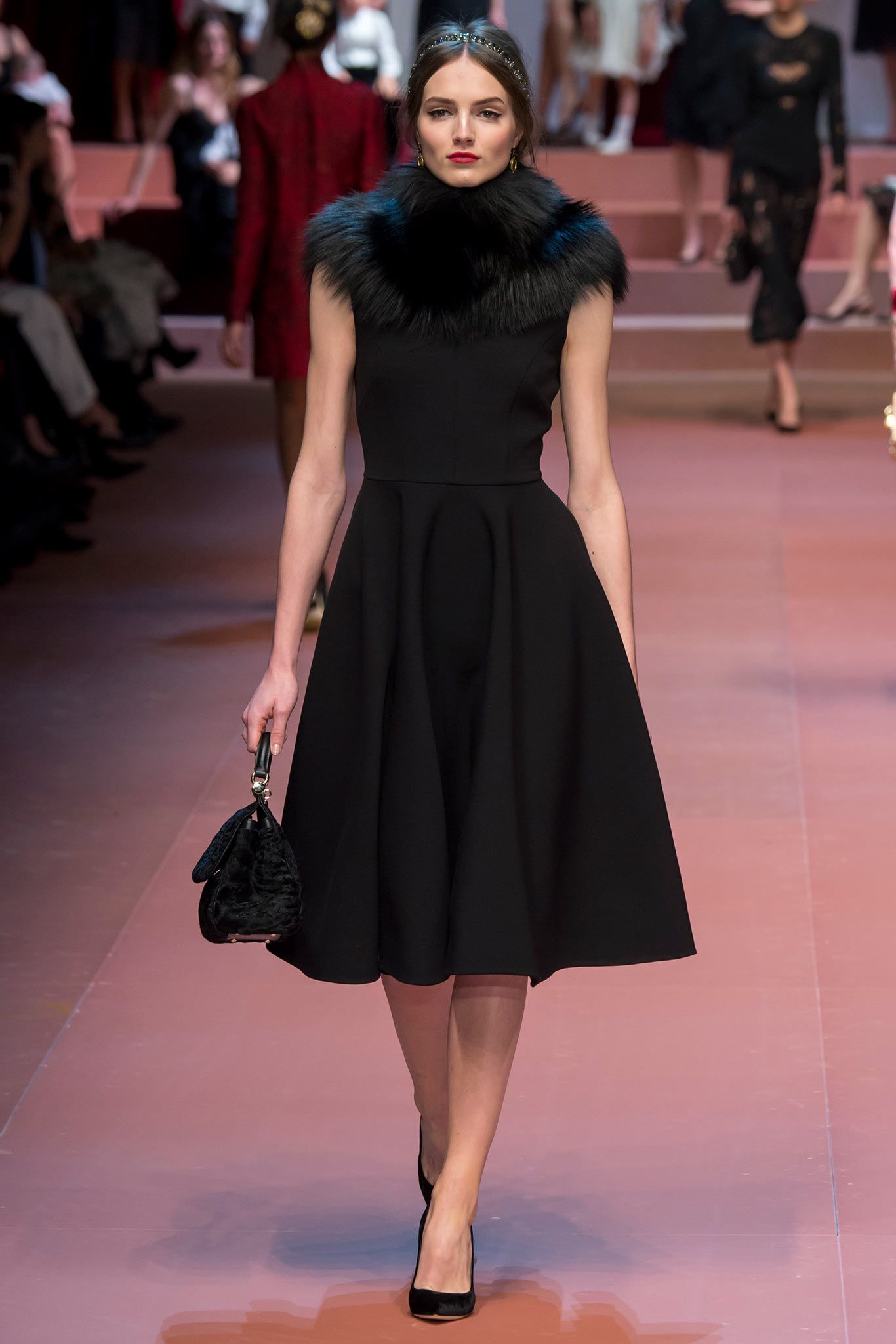 Dolce & Gabbana Fall 2015 Ready-to-Wear Look 53
